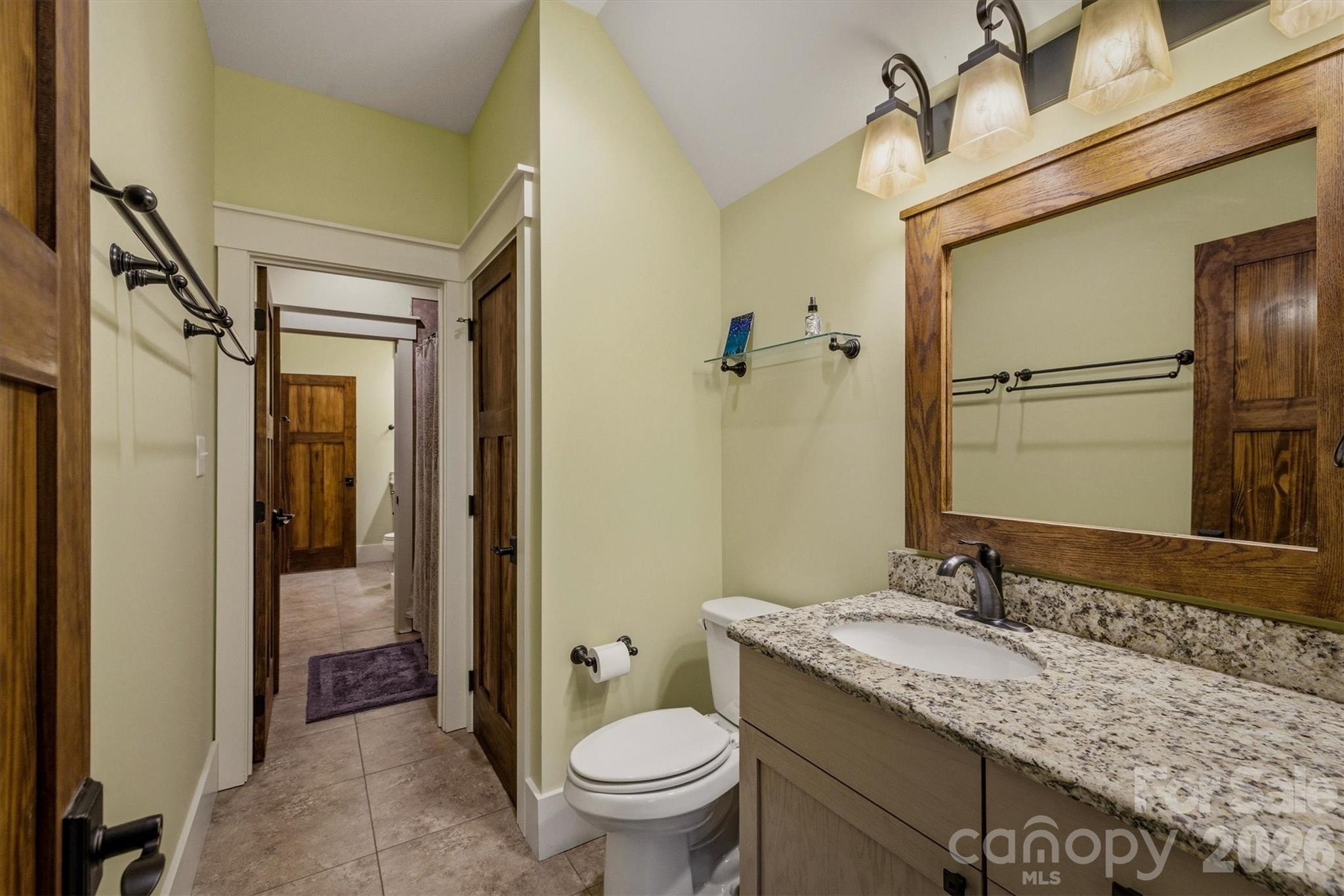 main property photo 41