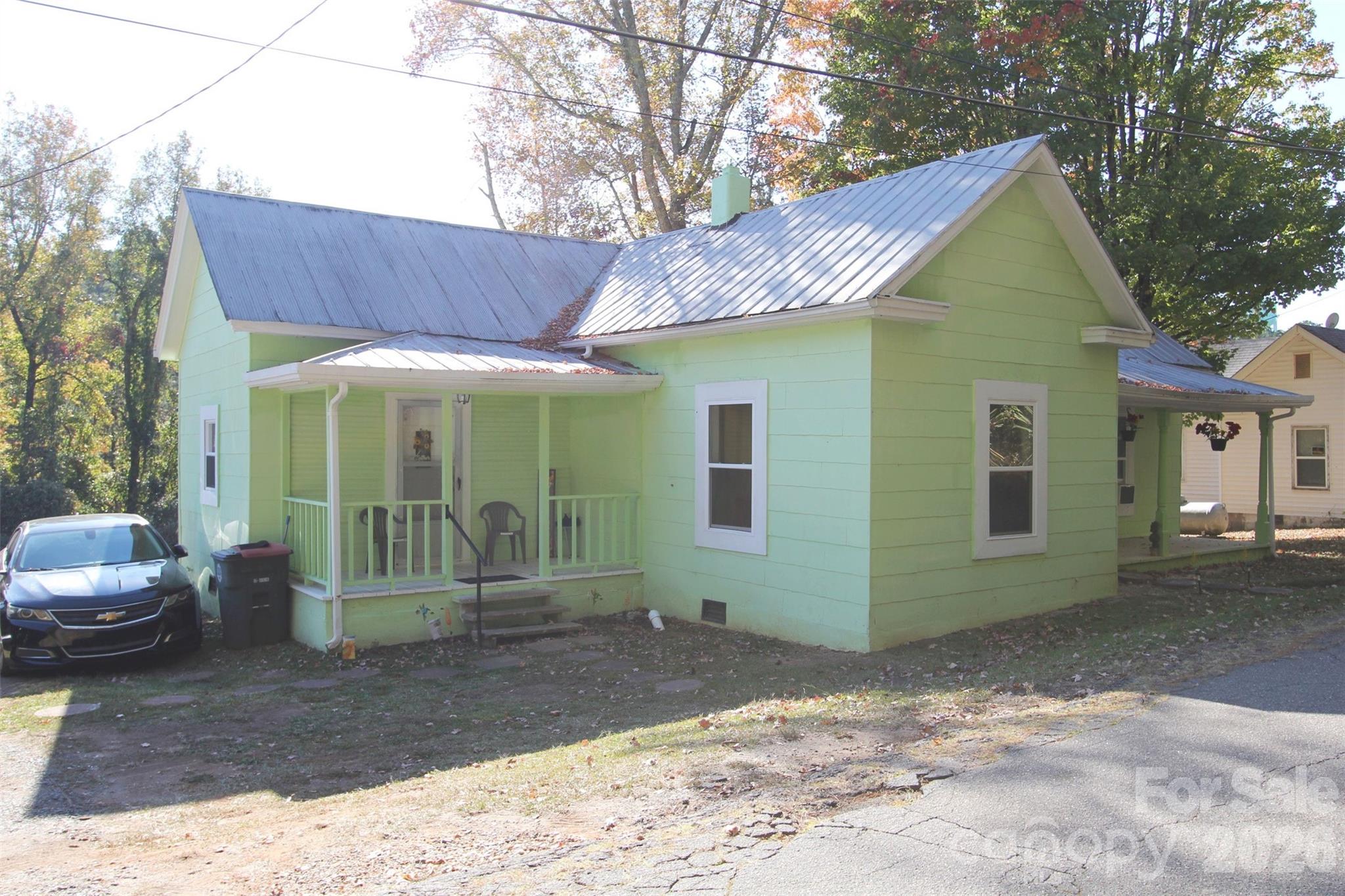 main property photo 15