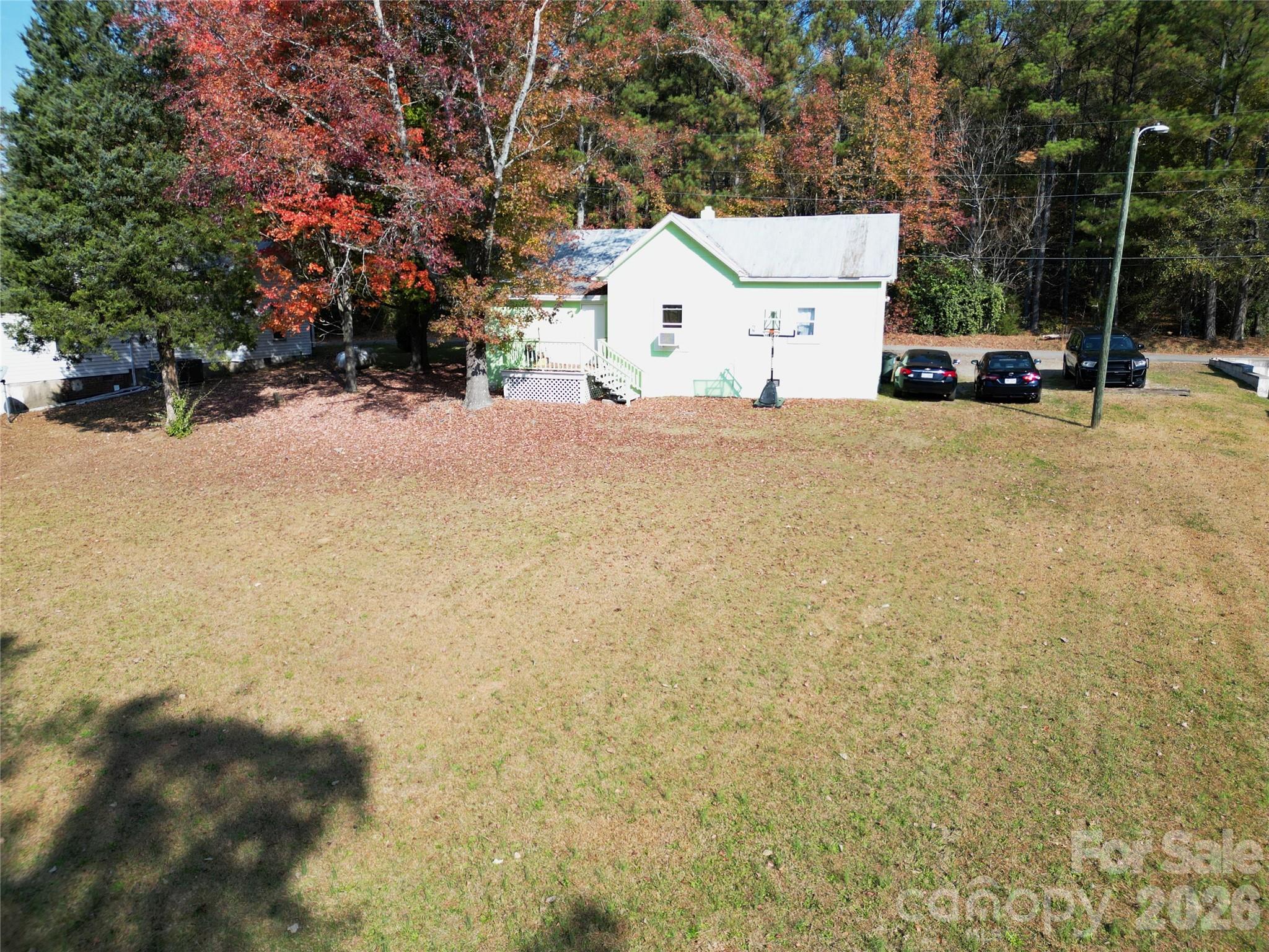 main property photo 18