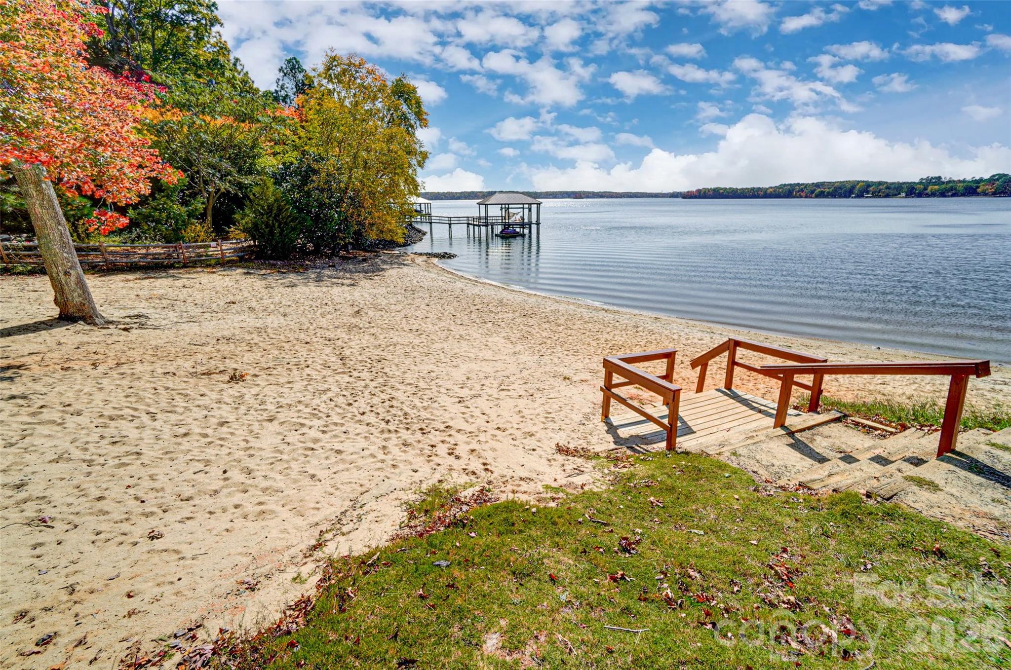 main property photo 42
