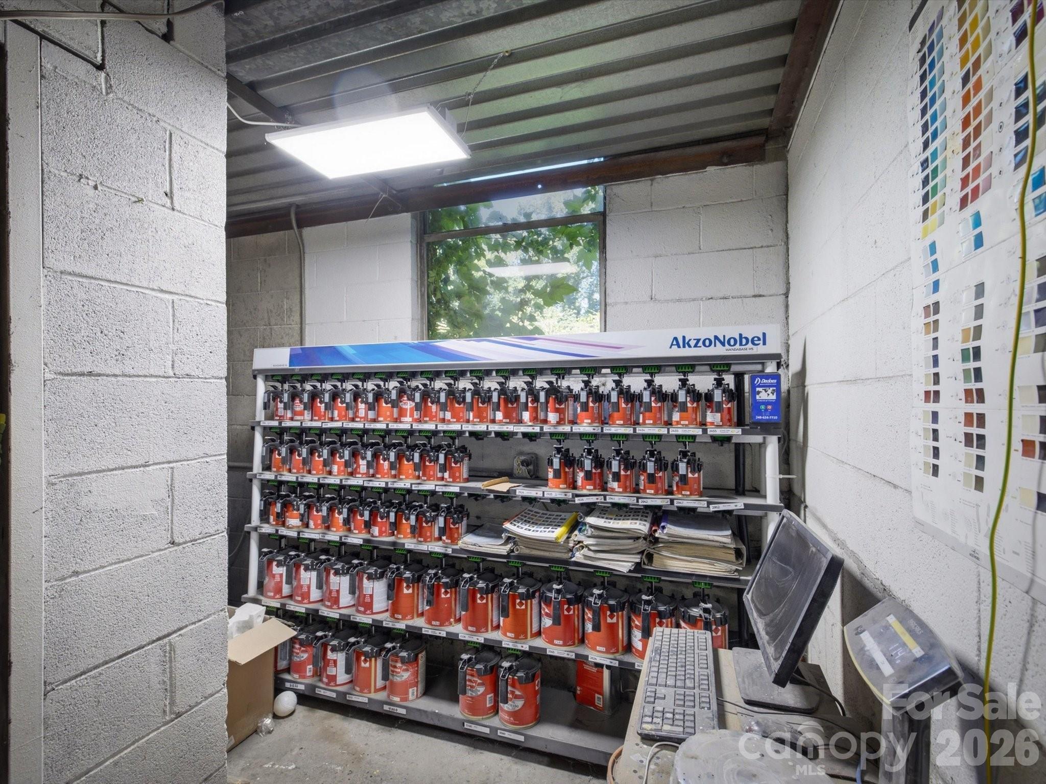 main property photo 23