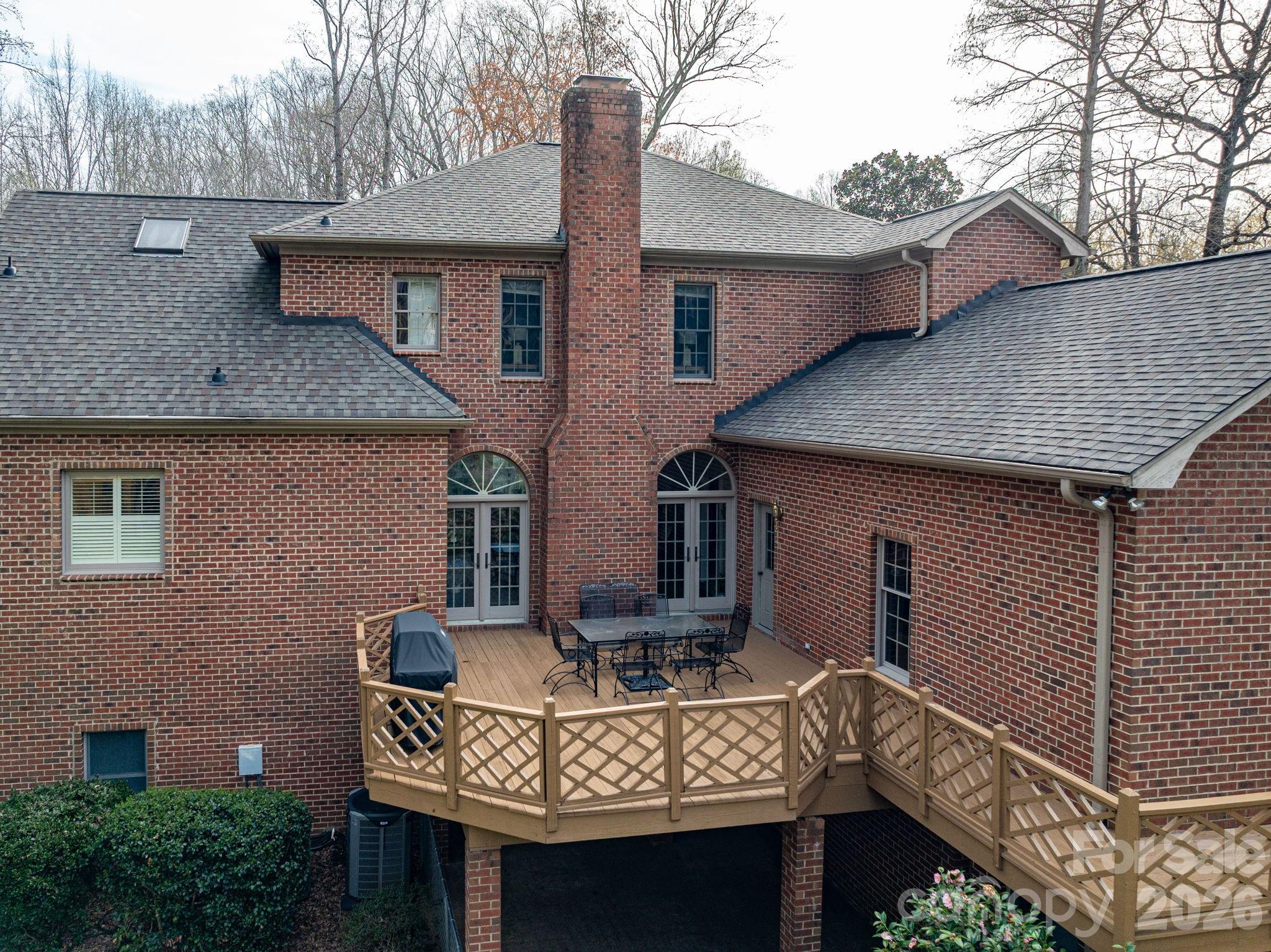 main property photo 41