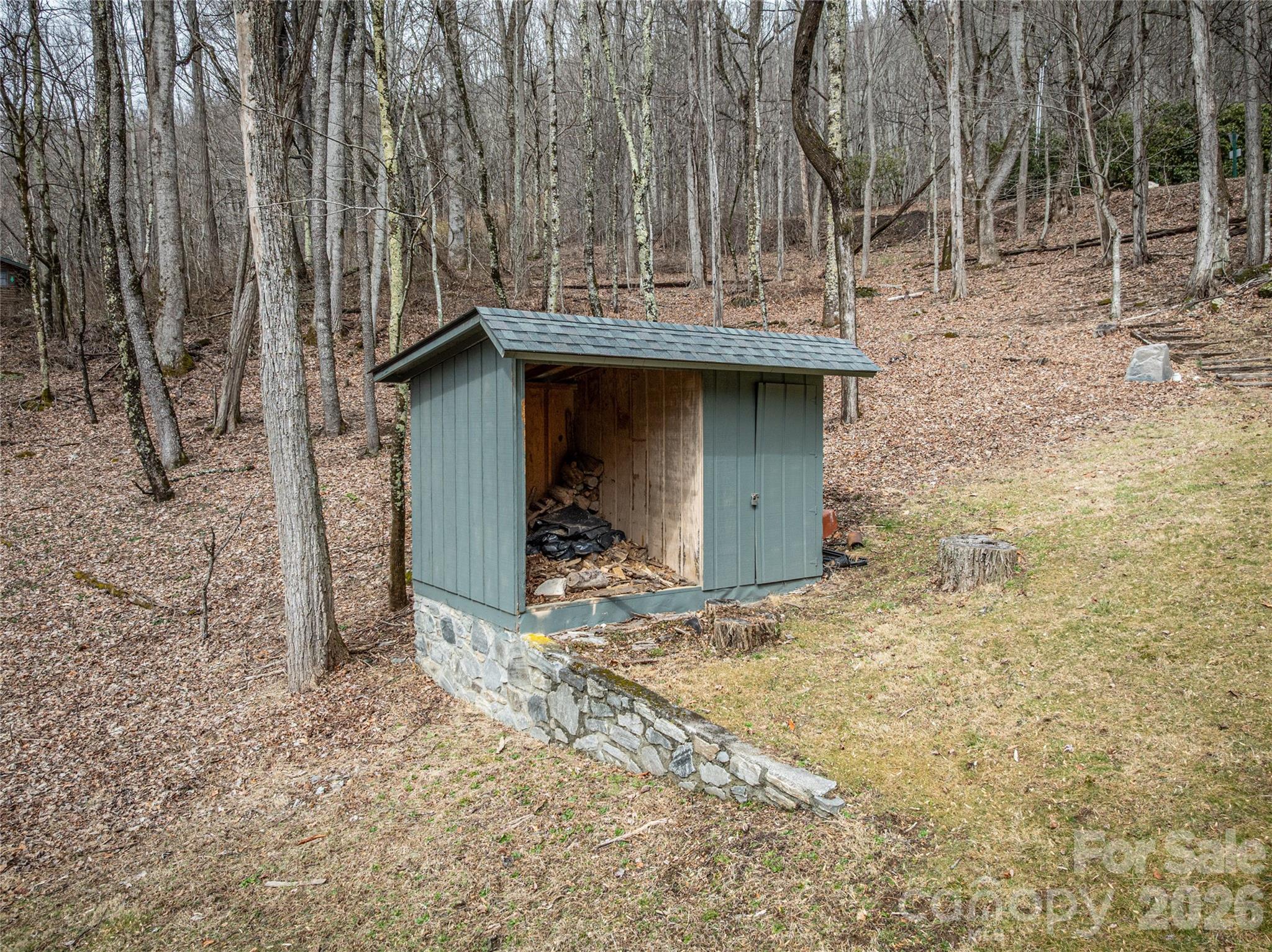 main property photo 44
