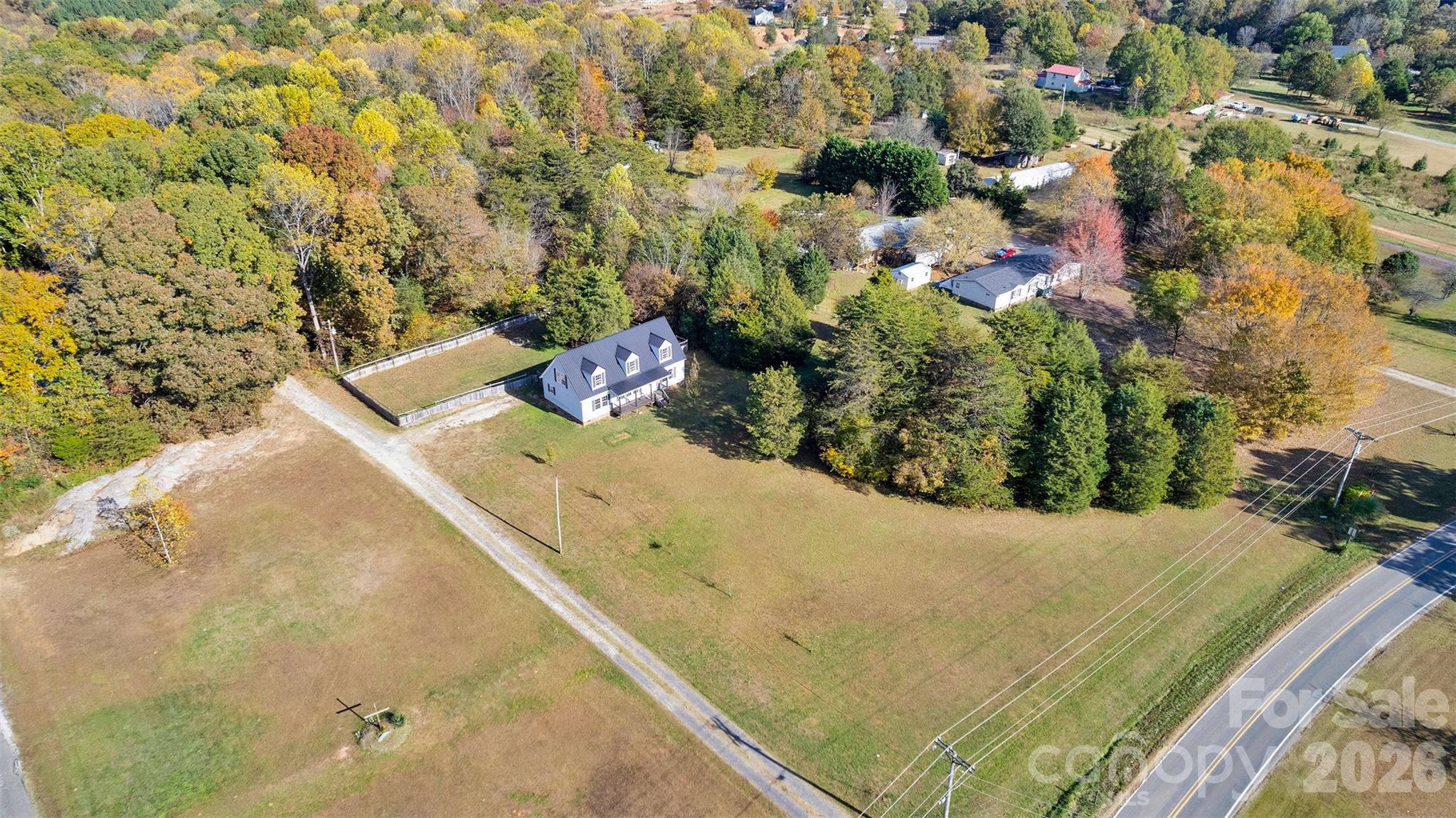 main property photo 5