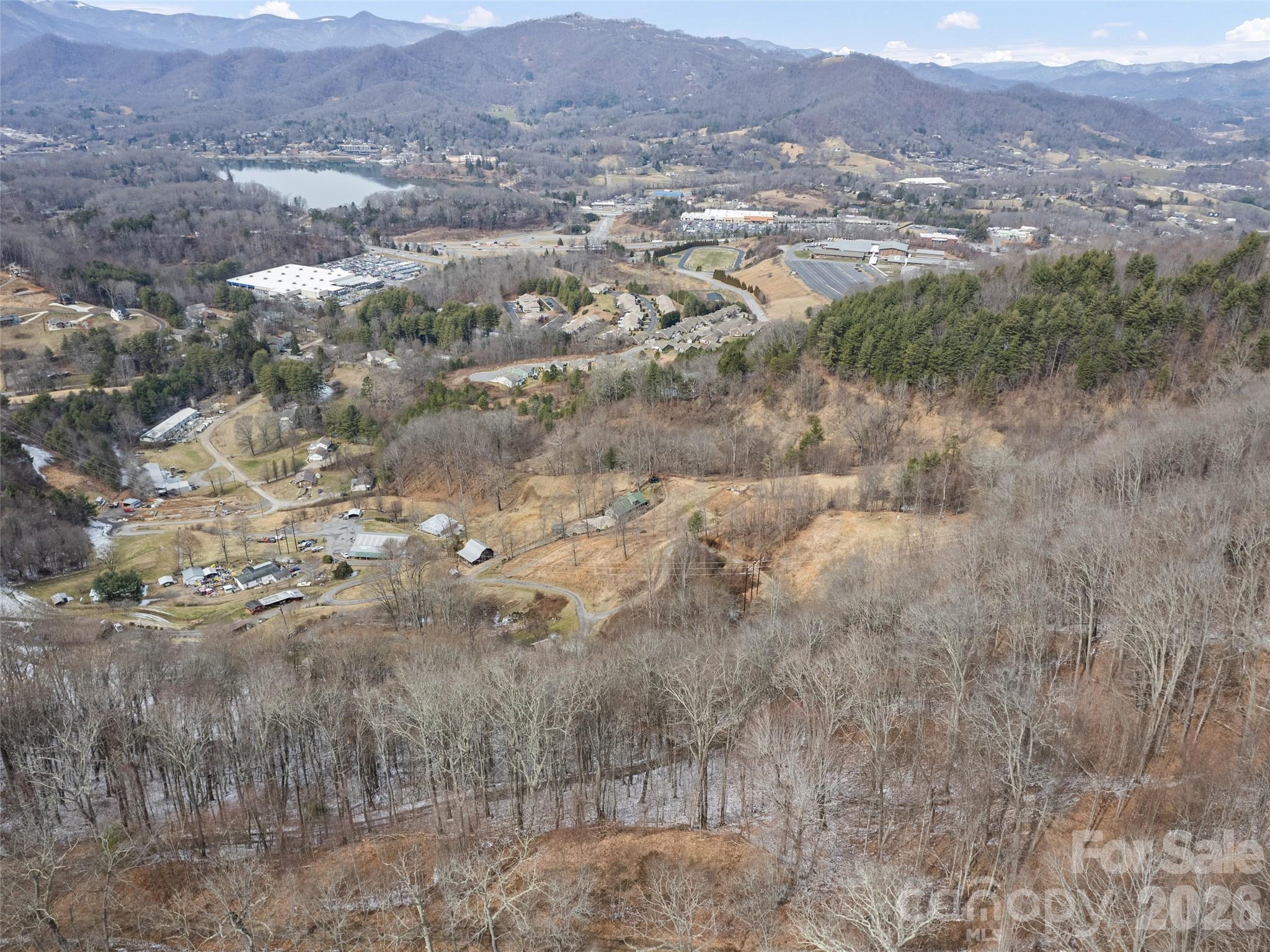 main property photo 16