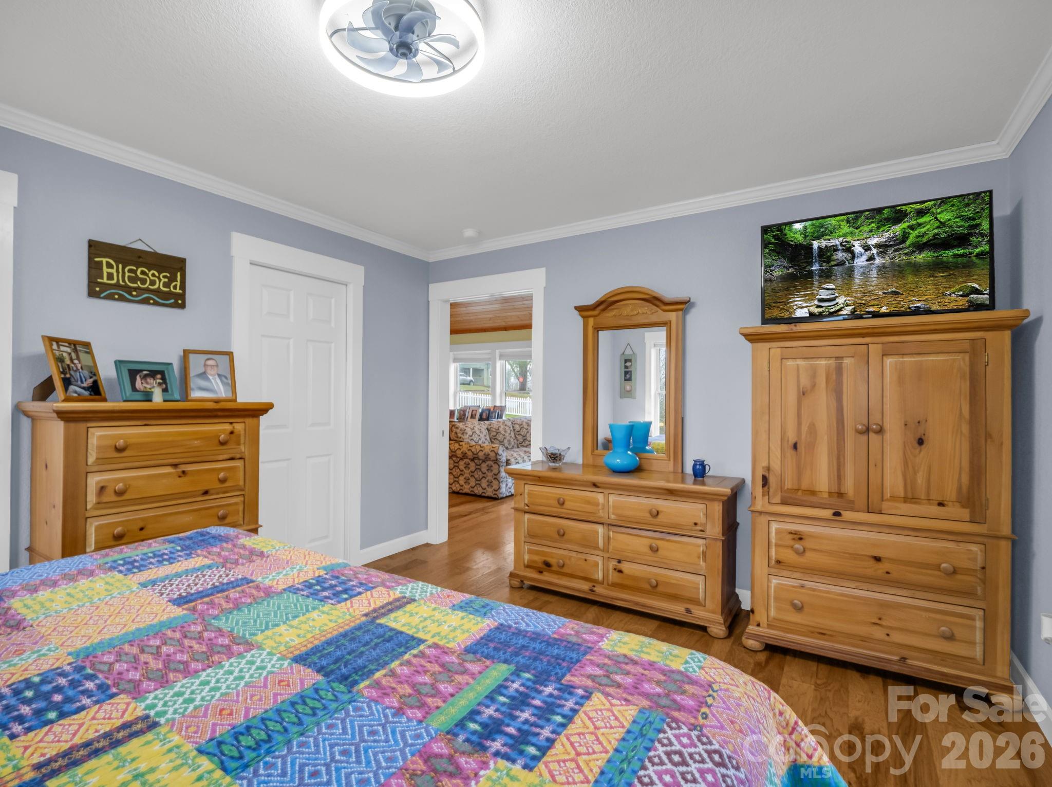 main property photo 19