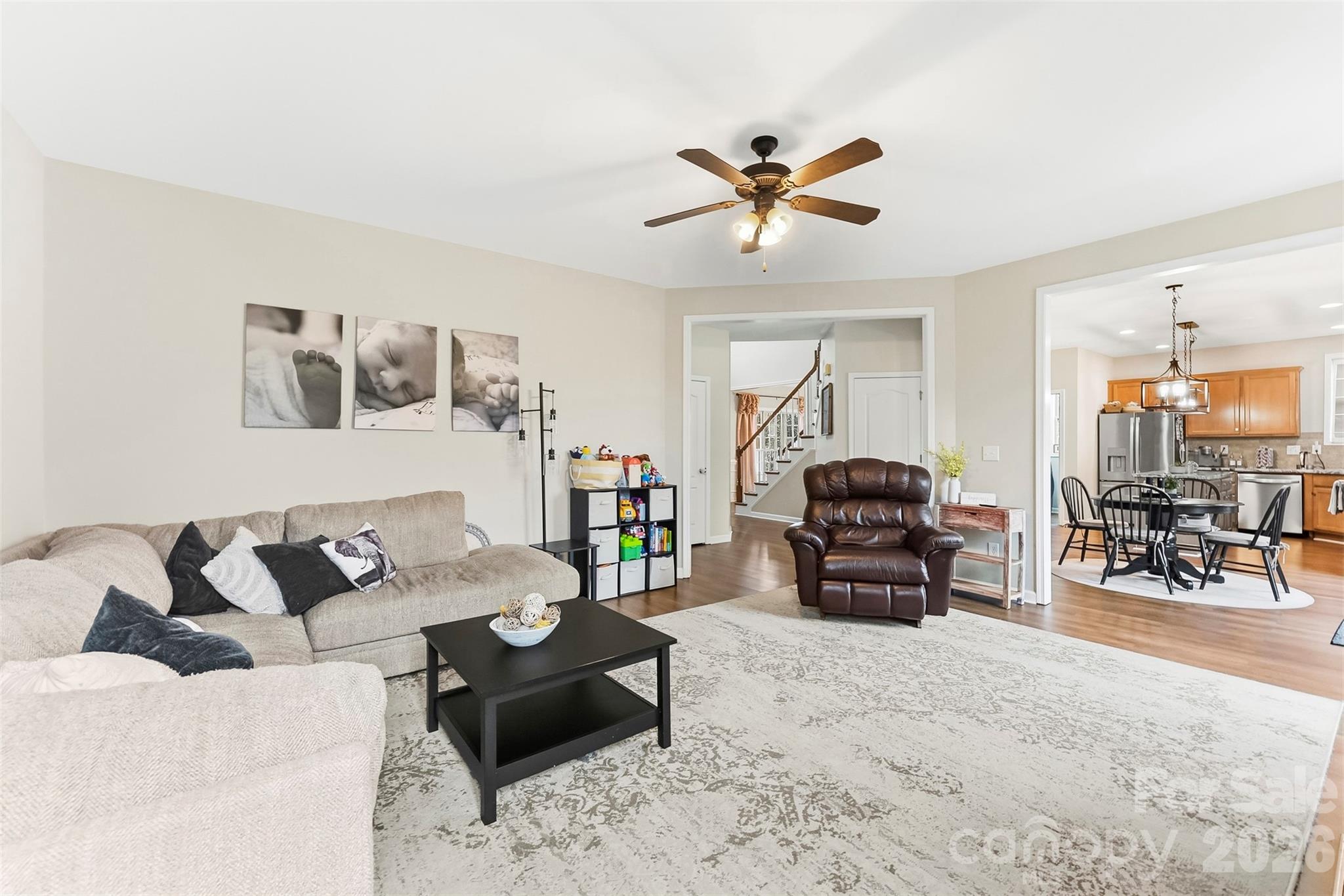 main property photo 14