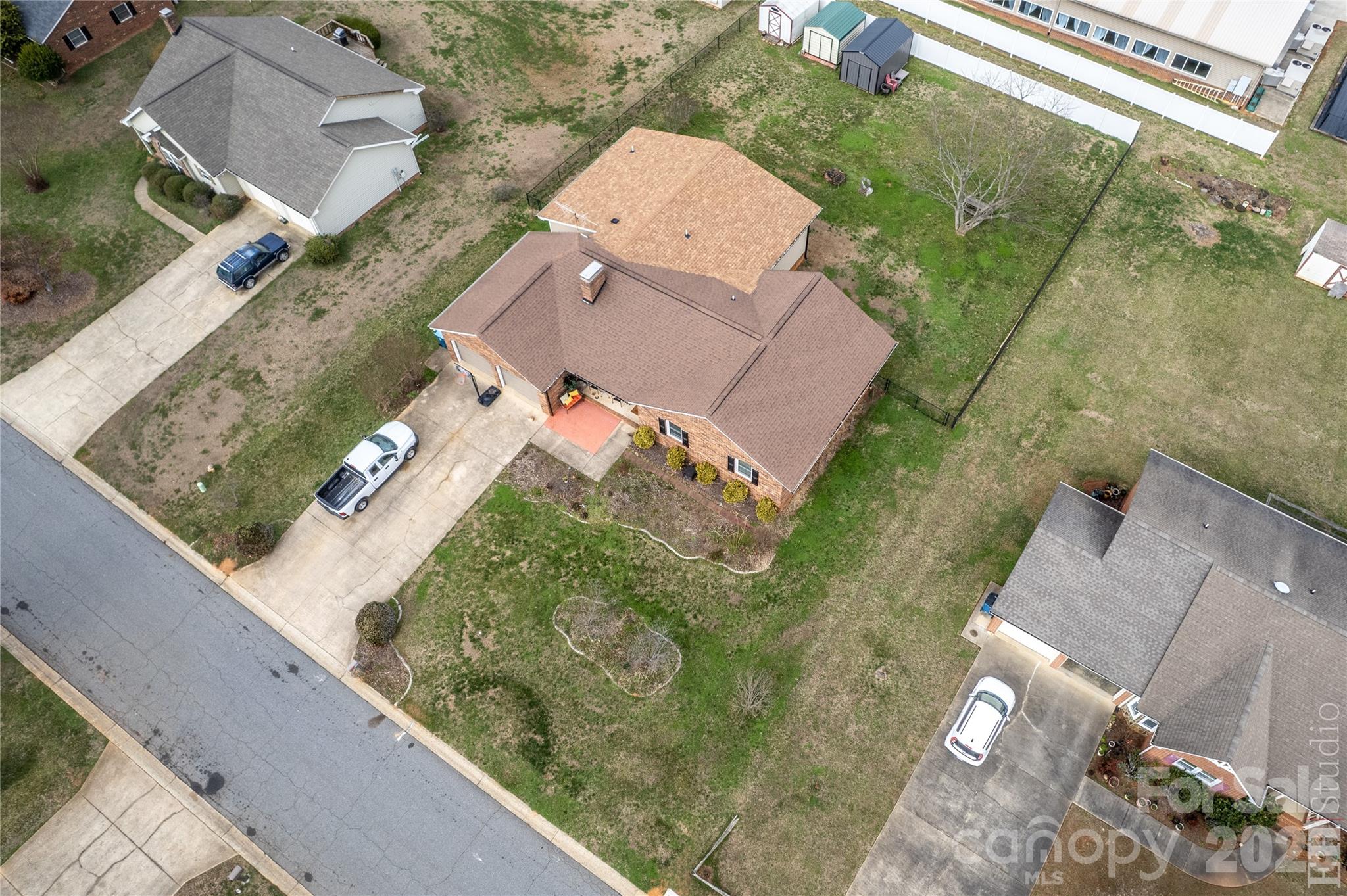 main property photo 44