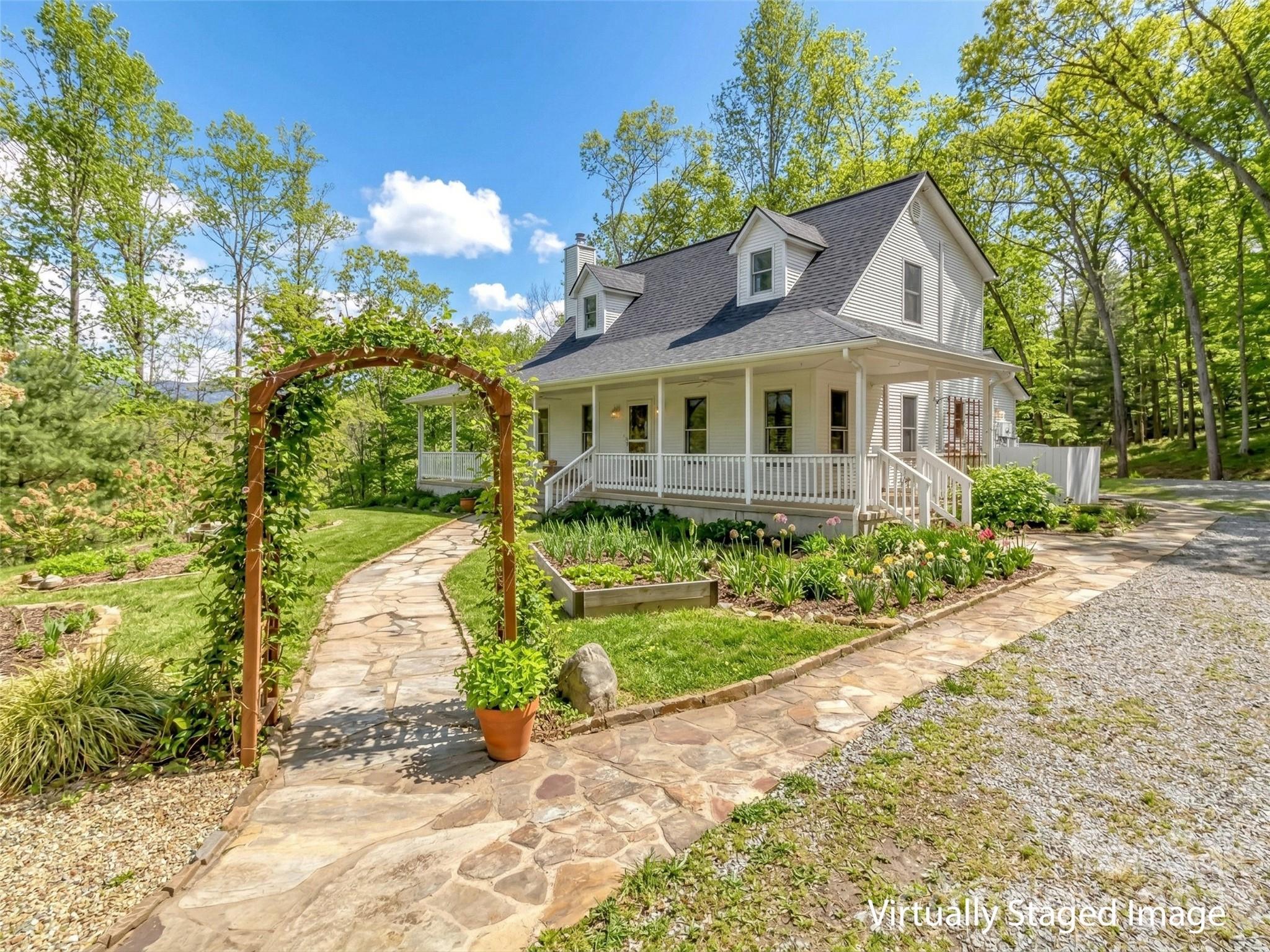 main property photo 2