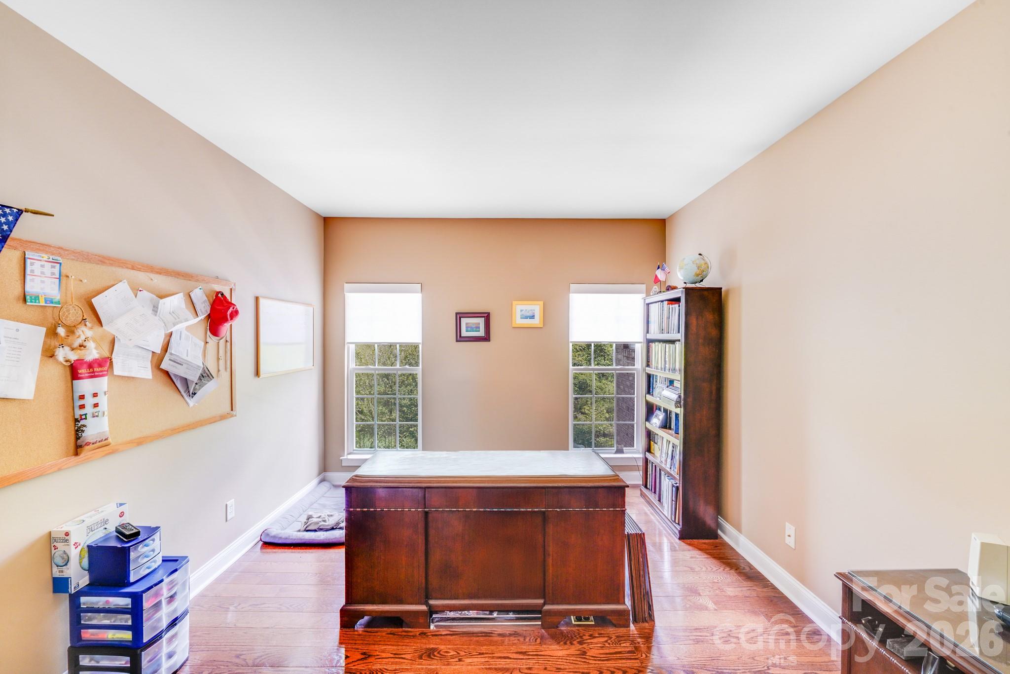 main property photo 13