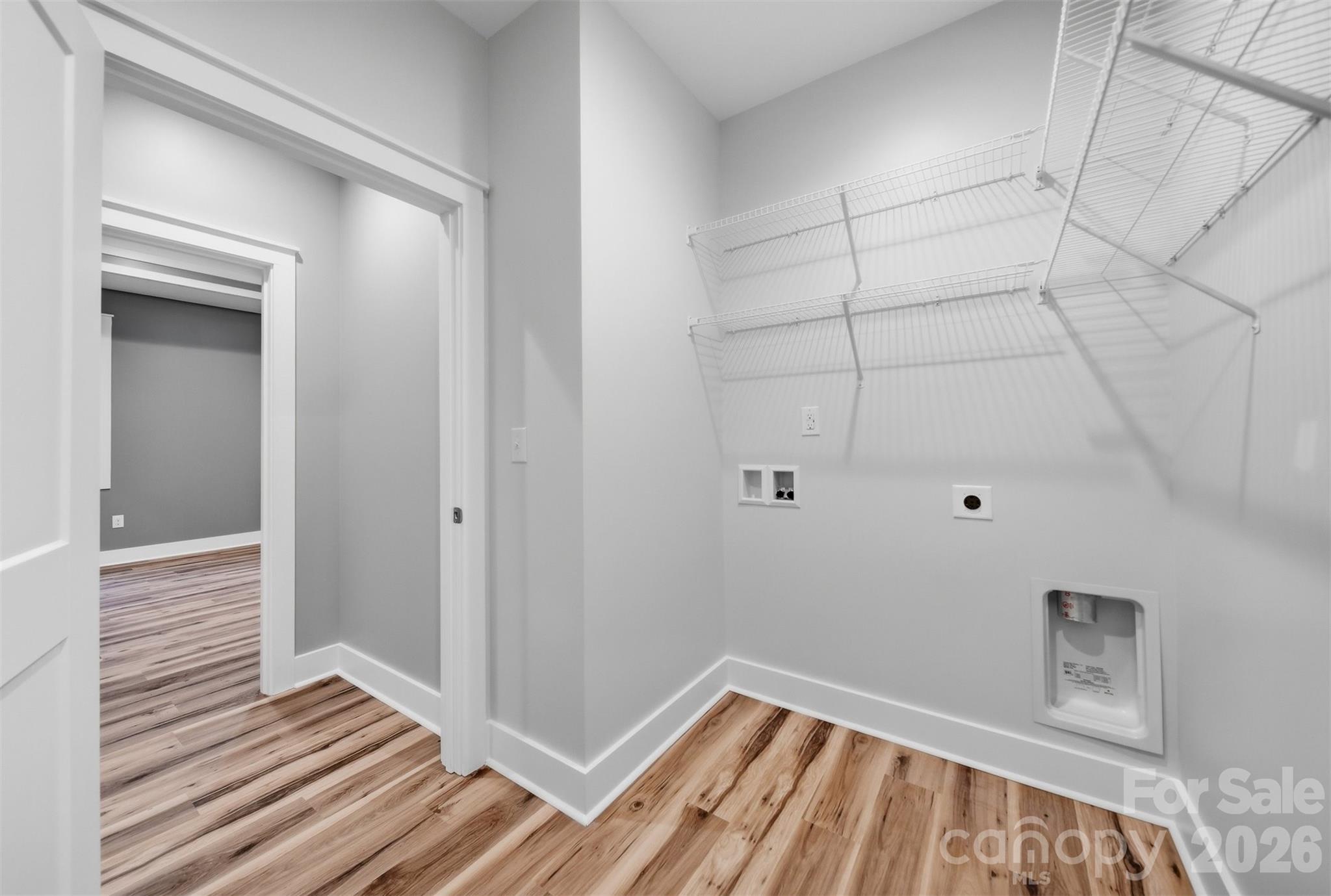property viewer photo 37