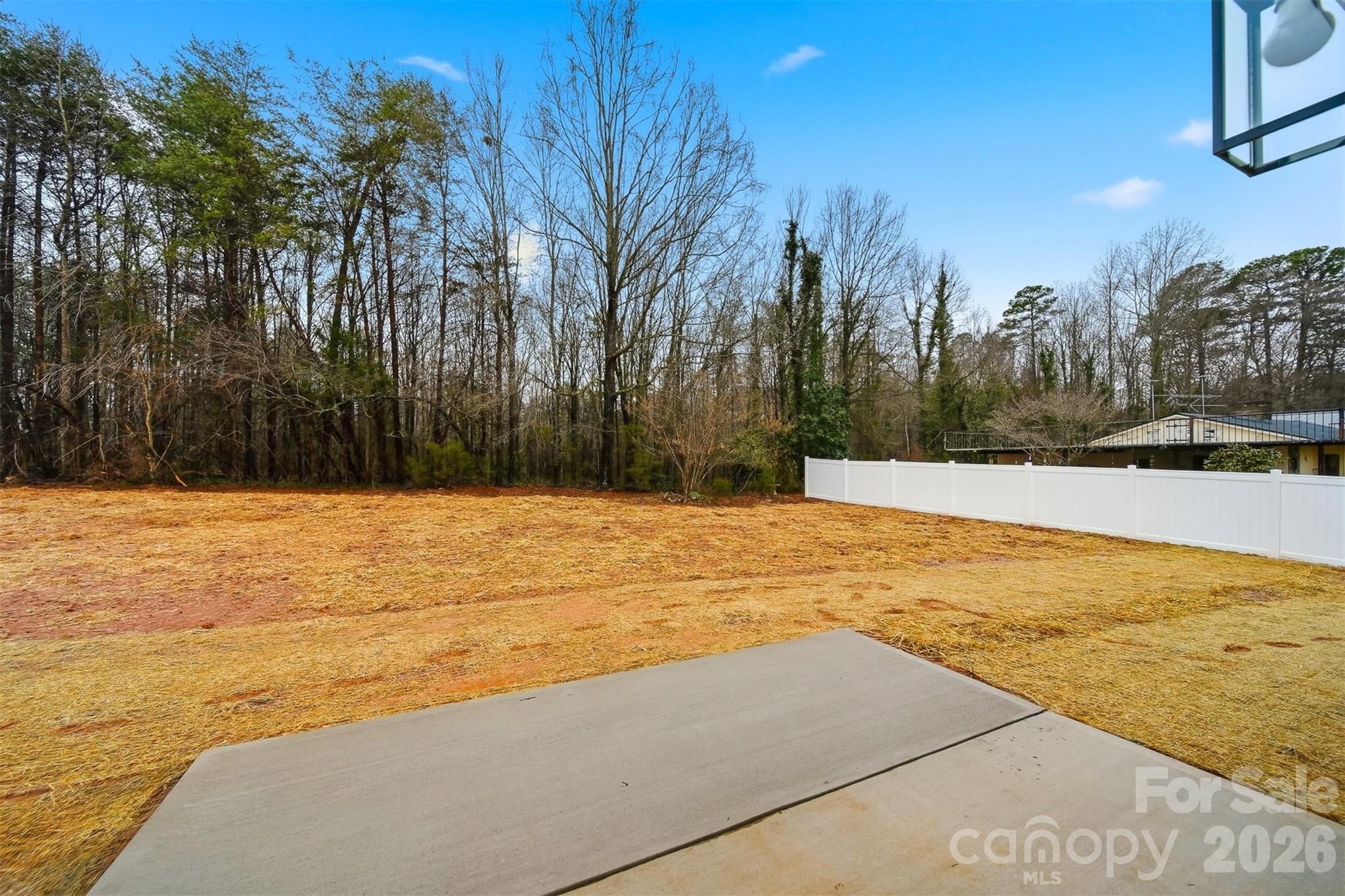 property viewer photo 43
