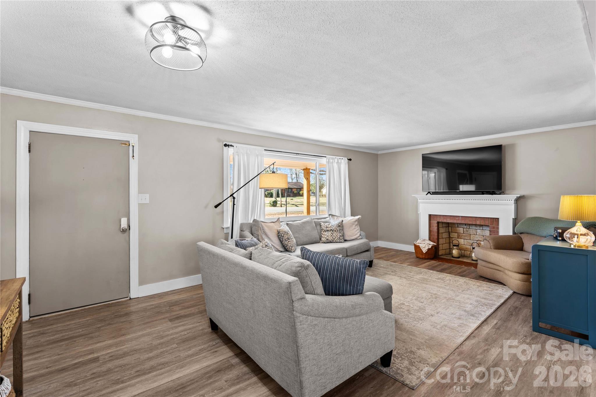 property viewer photo 11