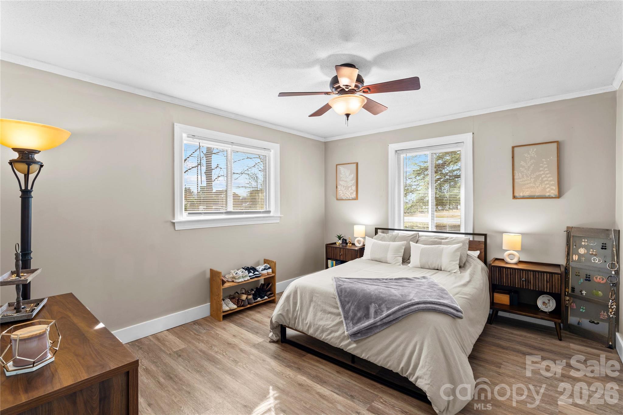 property viewer photo 29