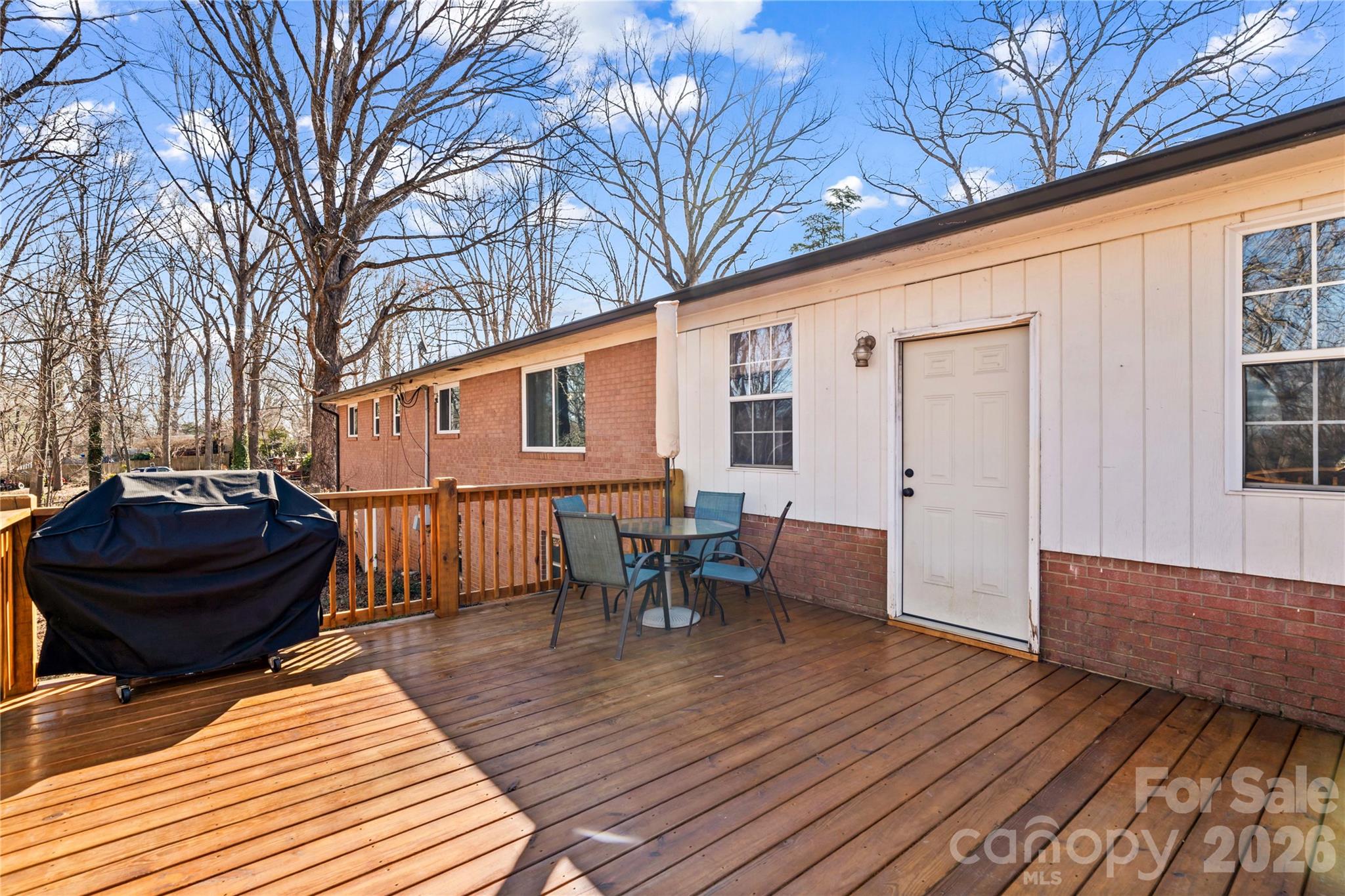 property viewer photo 38