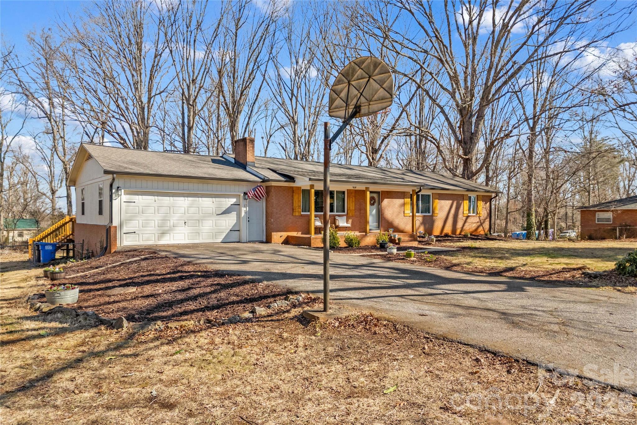 property viewer photo 5