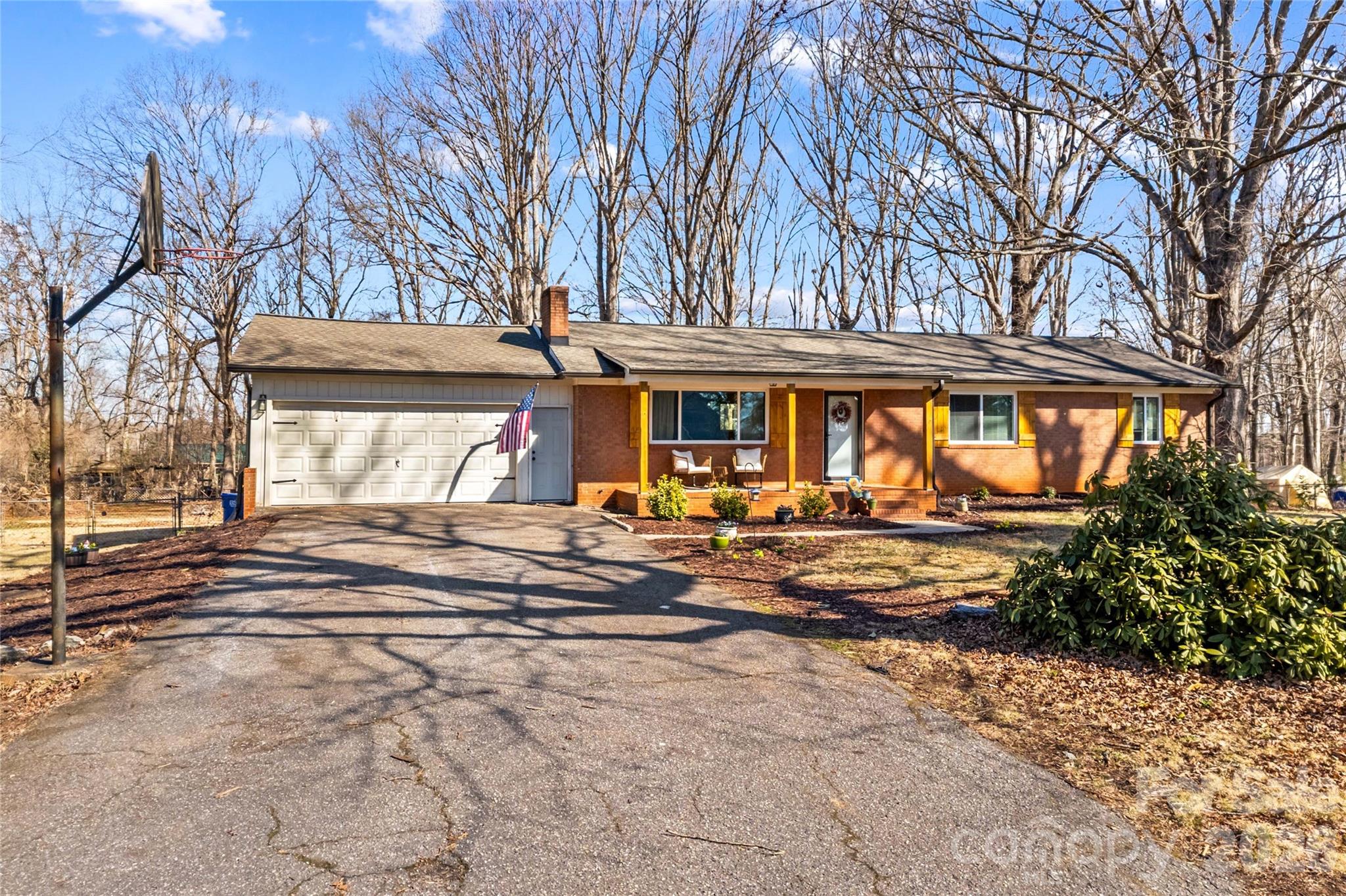 property viewer photo 6