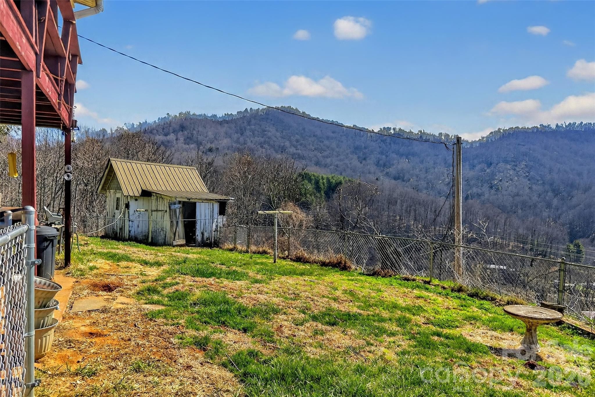 main property photo 28