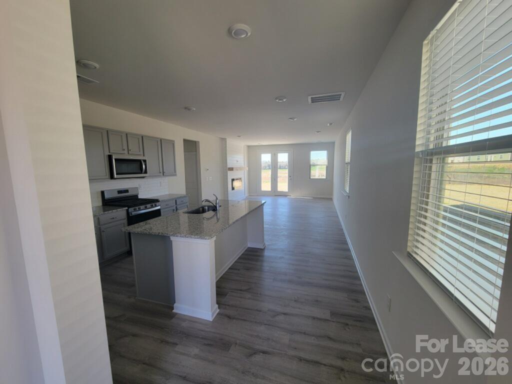 property viewer photo 4