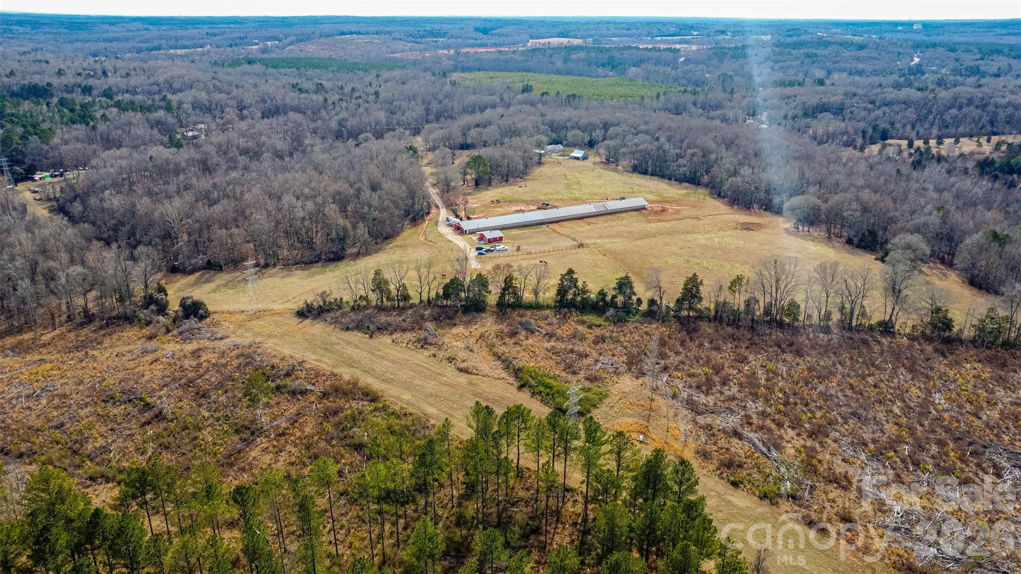 main property photo 16