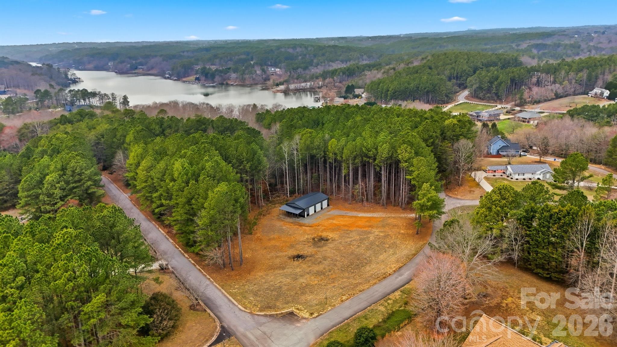 main property photo 18