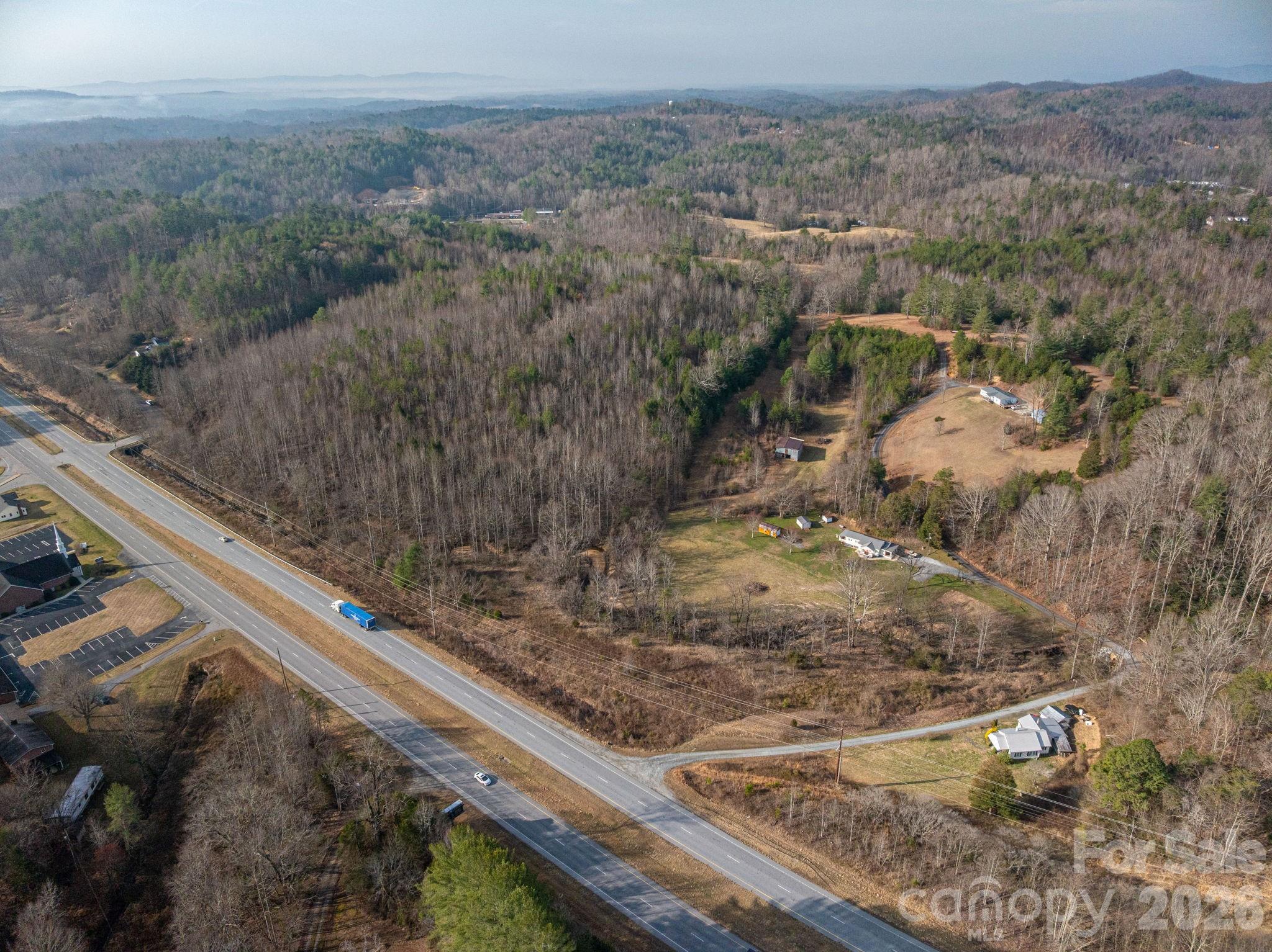 main property photo 34