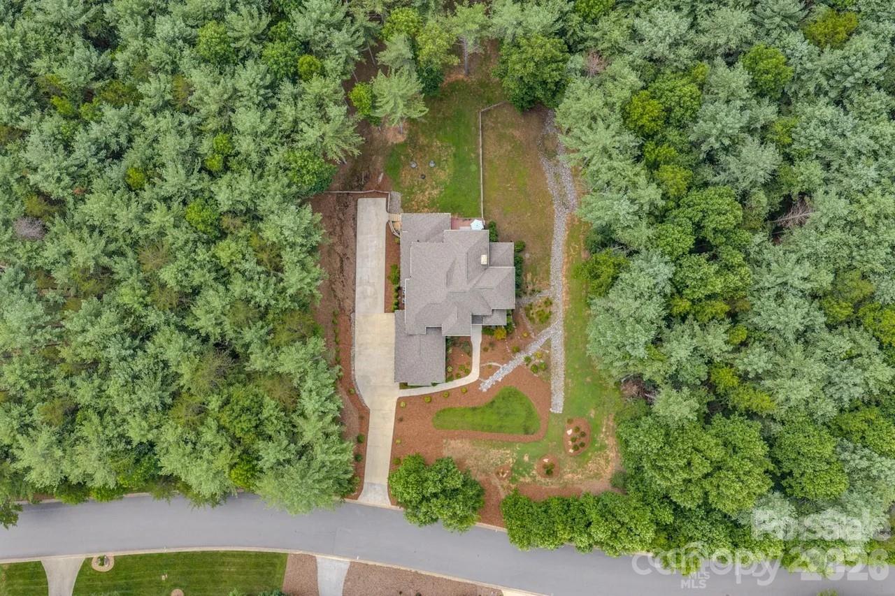 main property photo 36