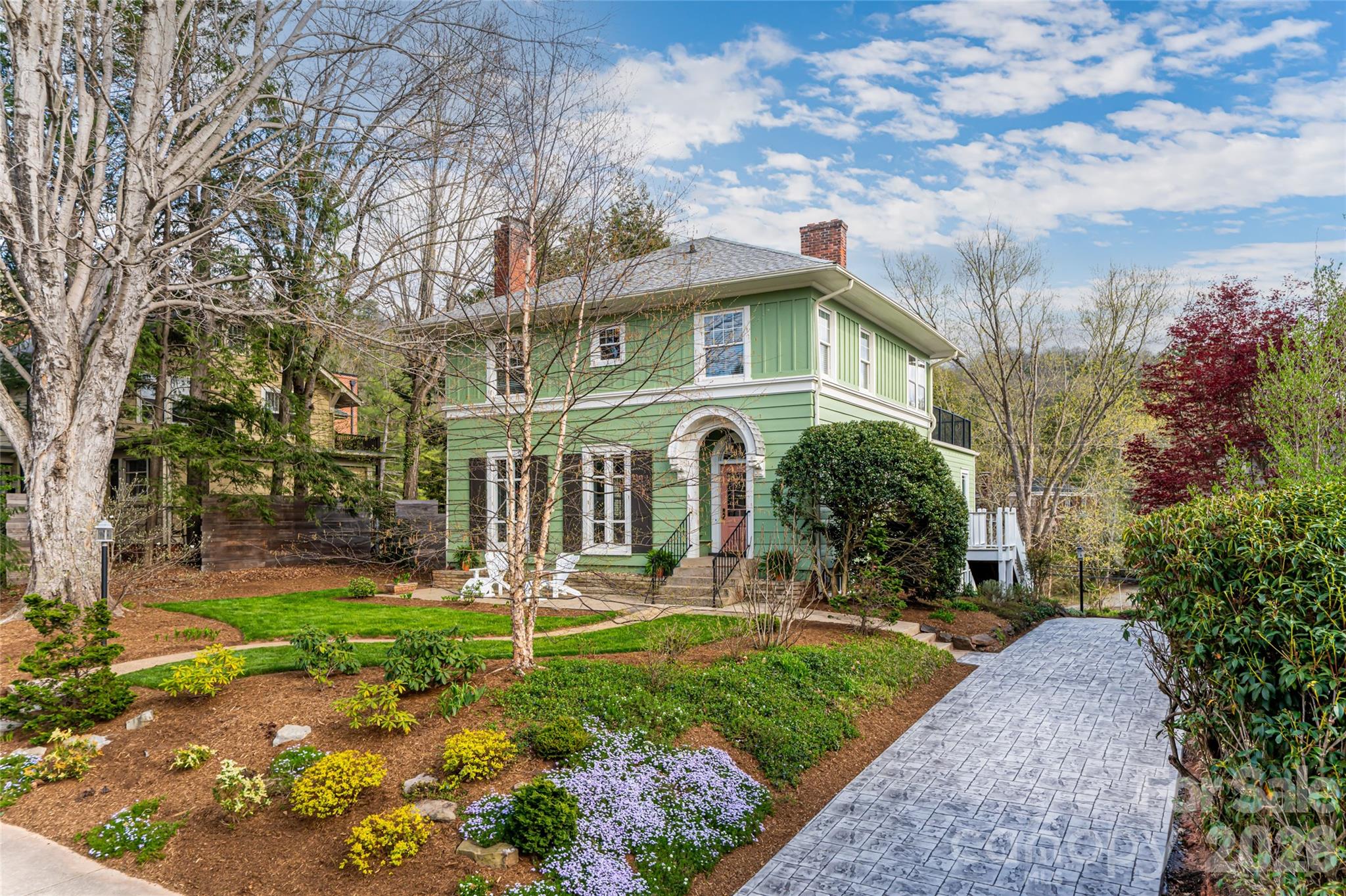 main property photo 47