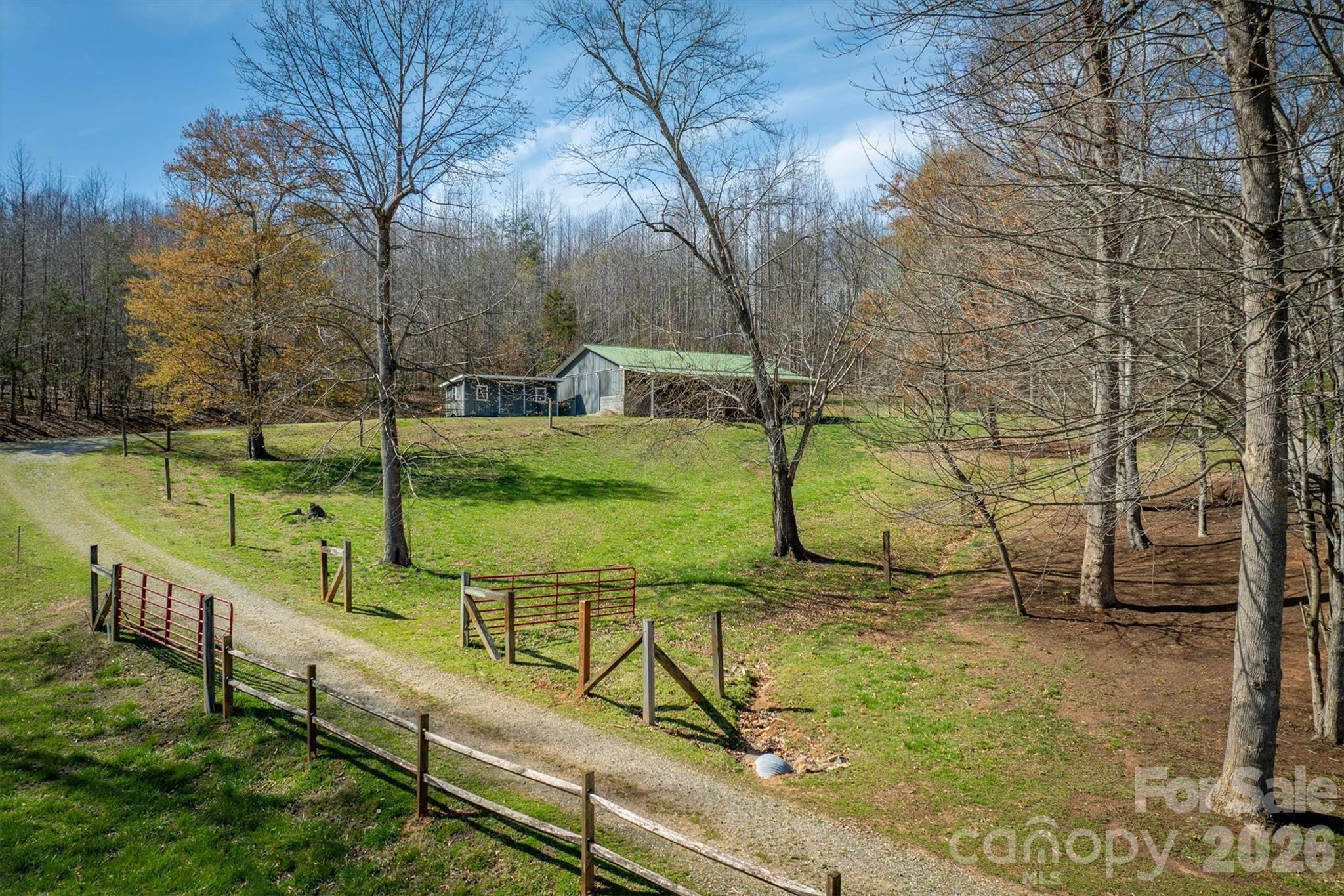 main property photo 14