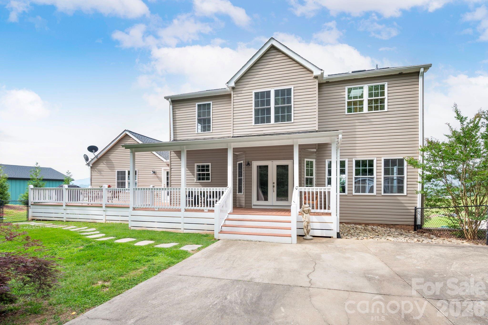 main property photo 32