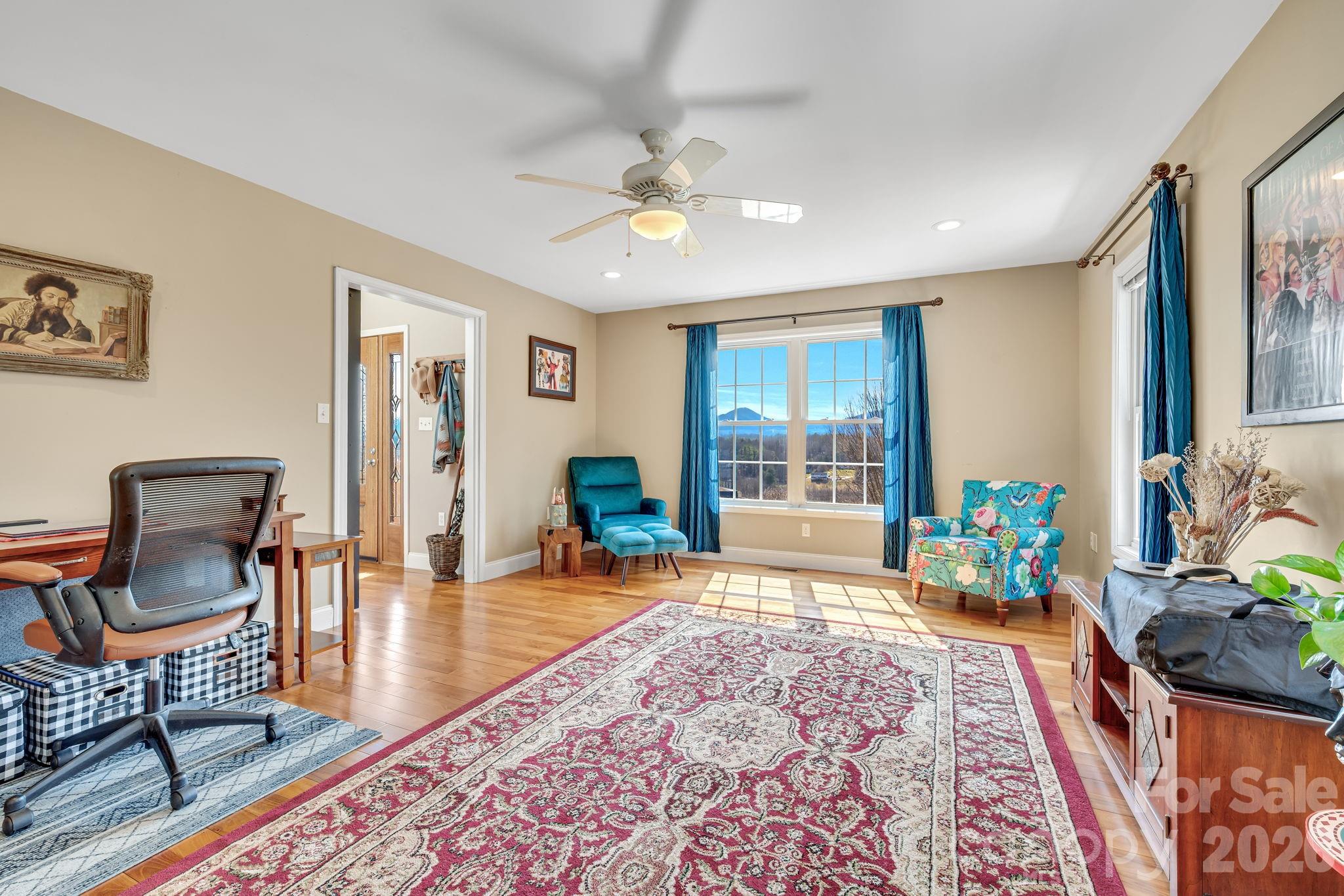 main property photo 7