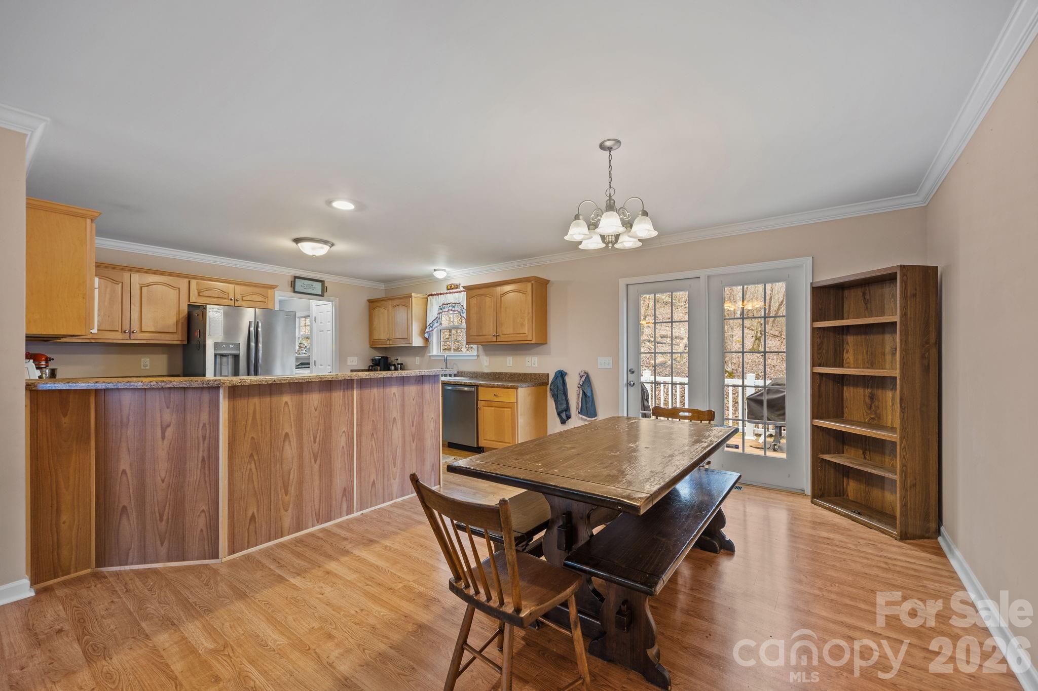 main property photo 16