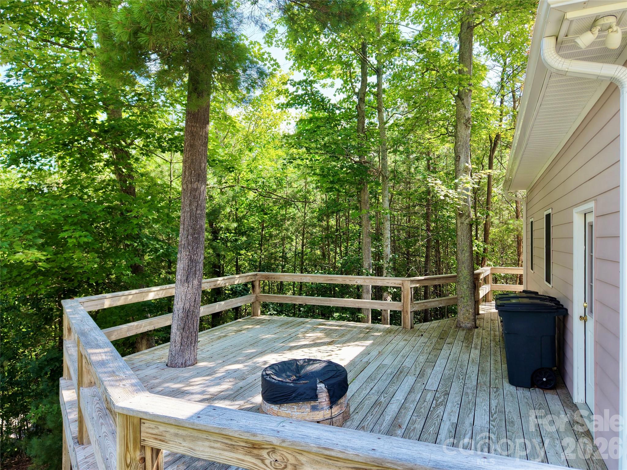 main property photo 25