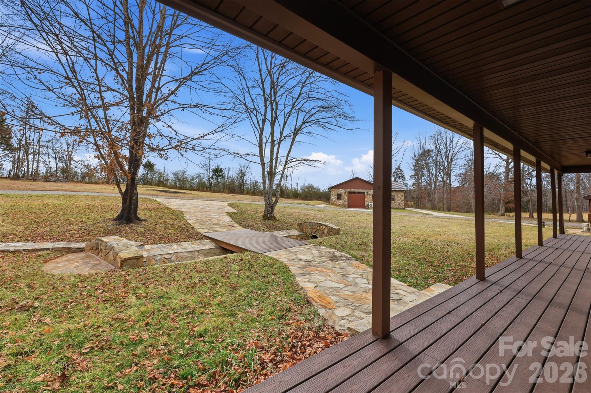 main property photo 4