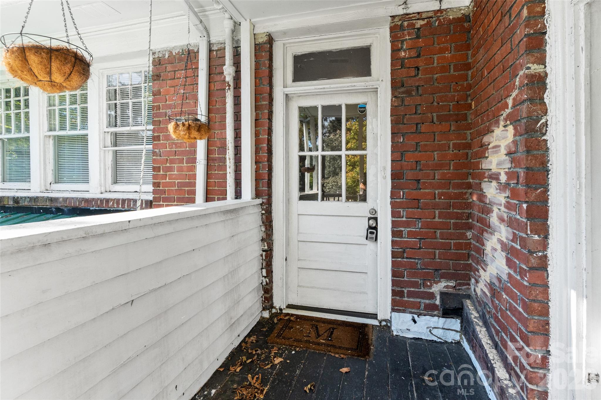 main property photo 31