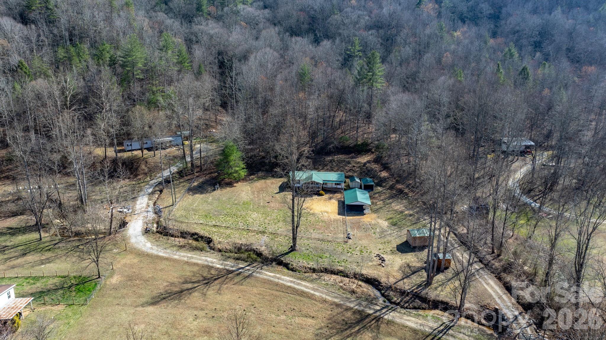 main property photo 30