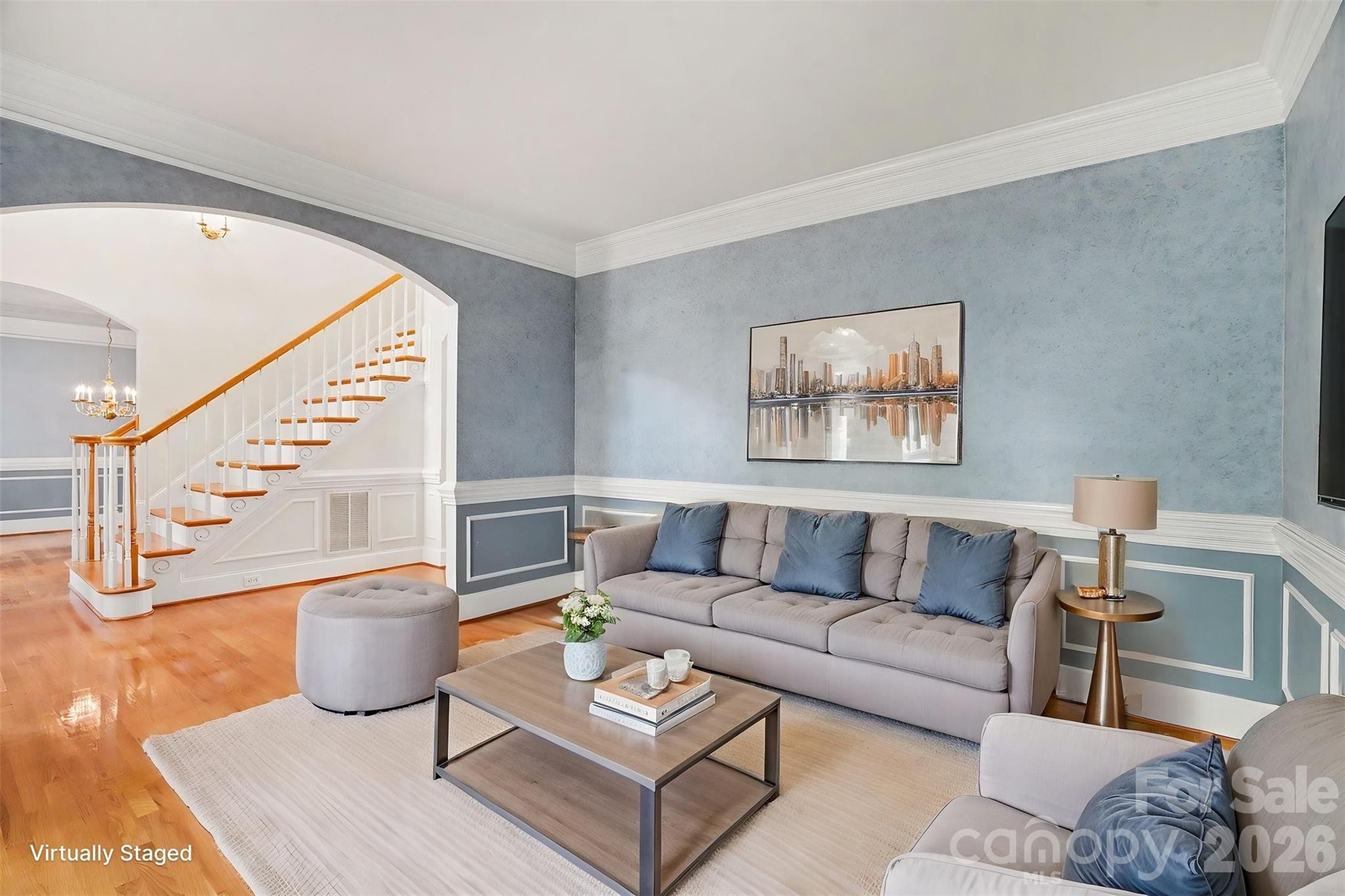 main property photo 5