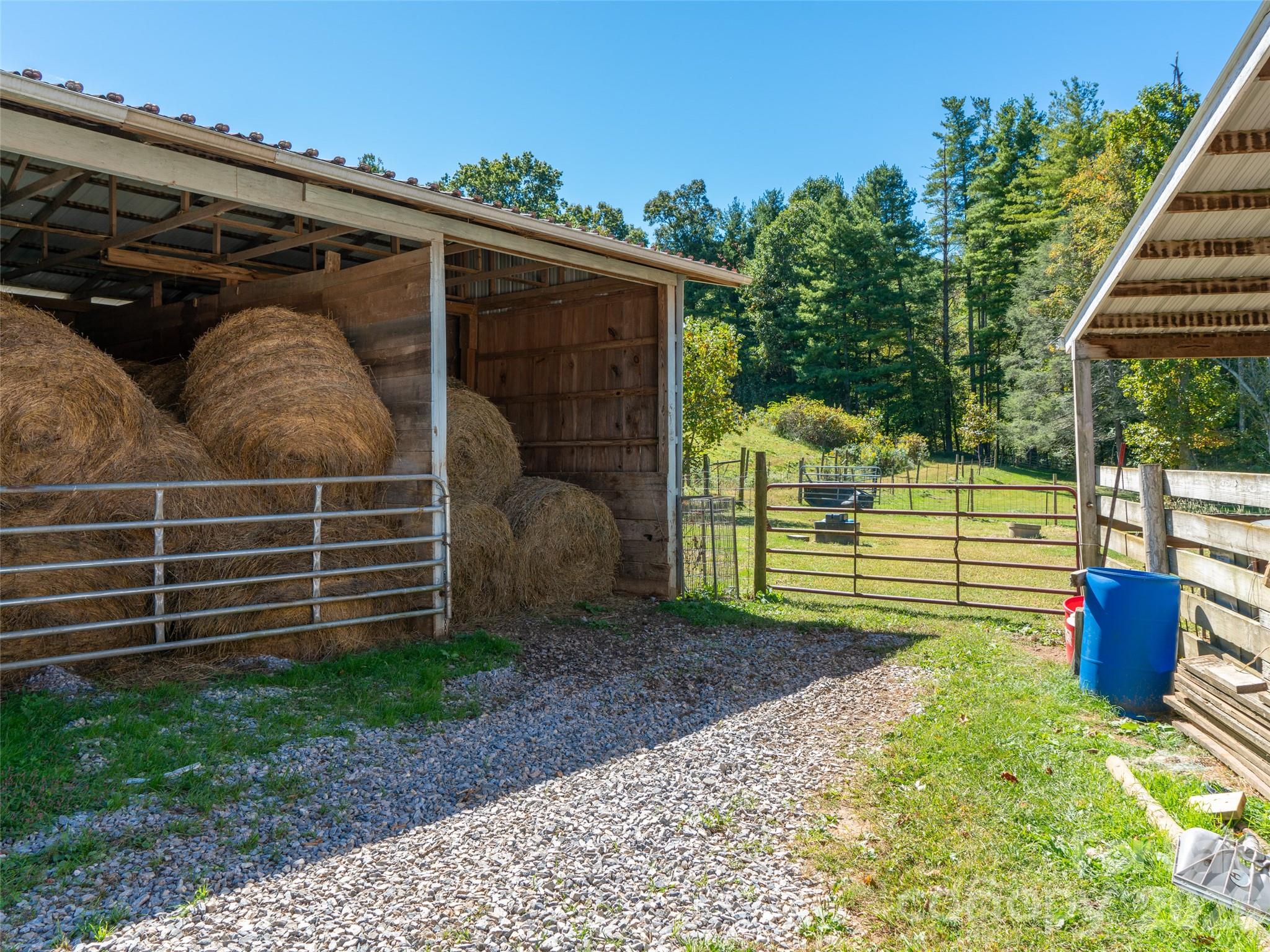 main property photo 21