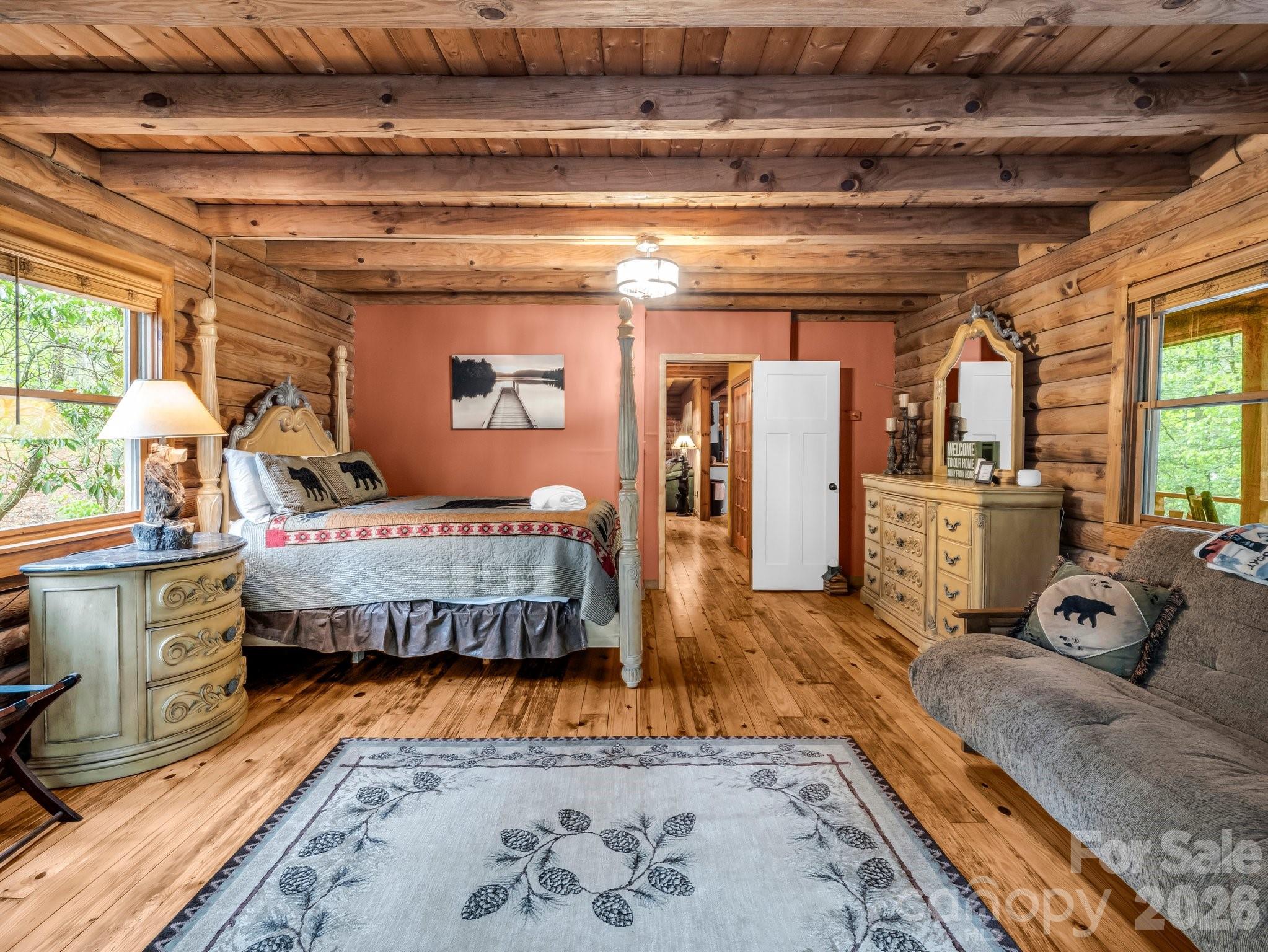 main property photo 28