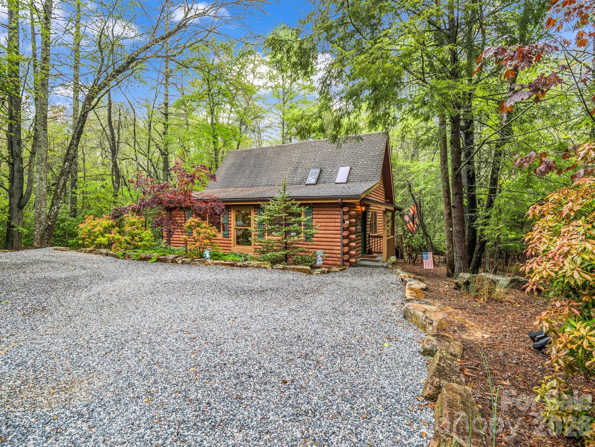 main property photo 37