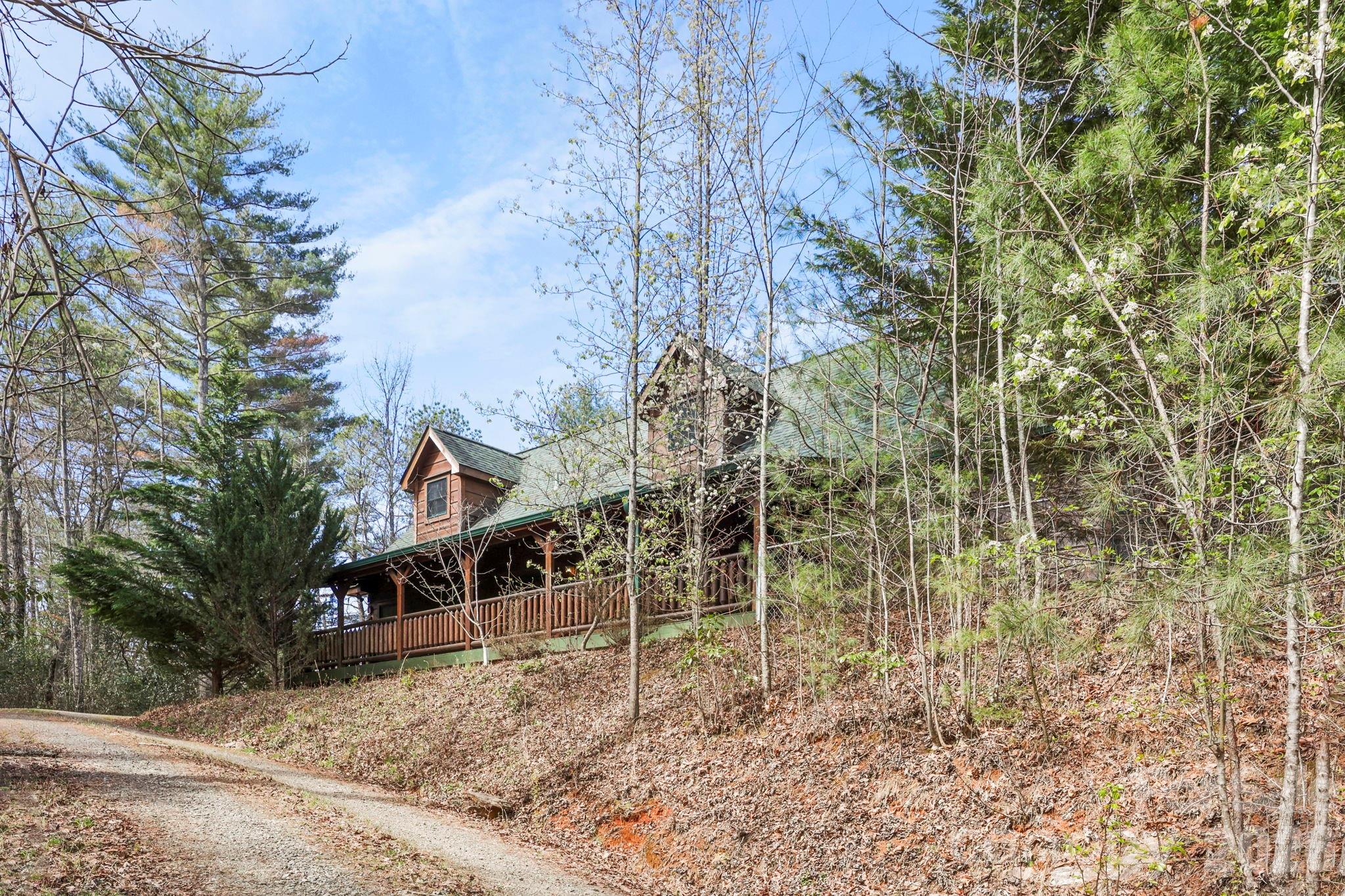 main property photo 5