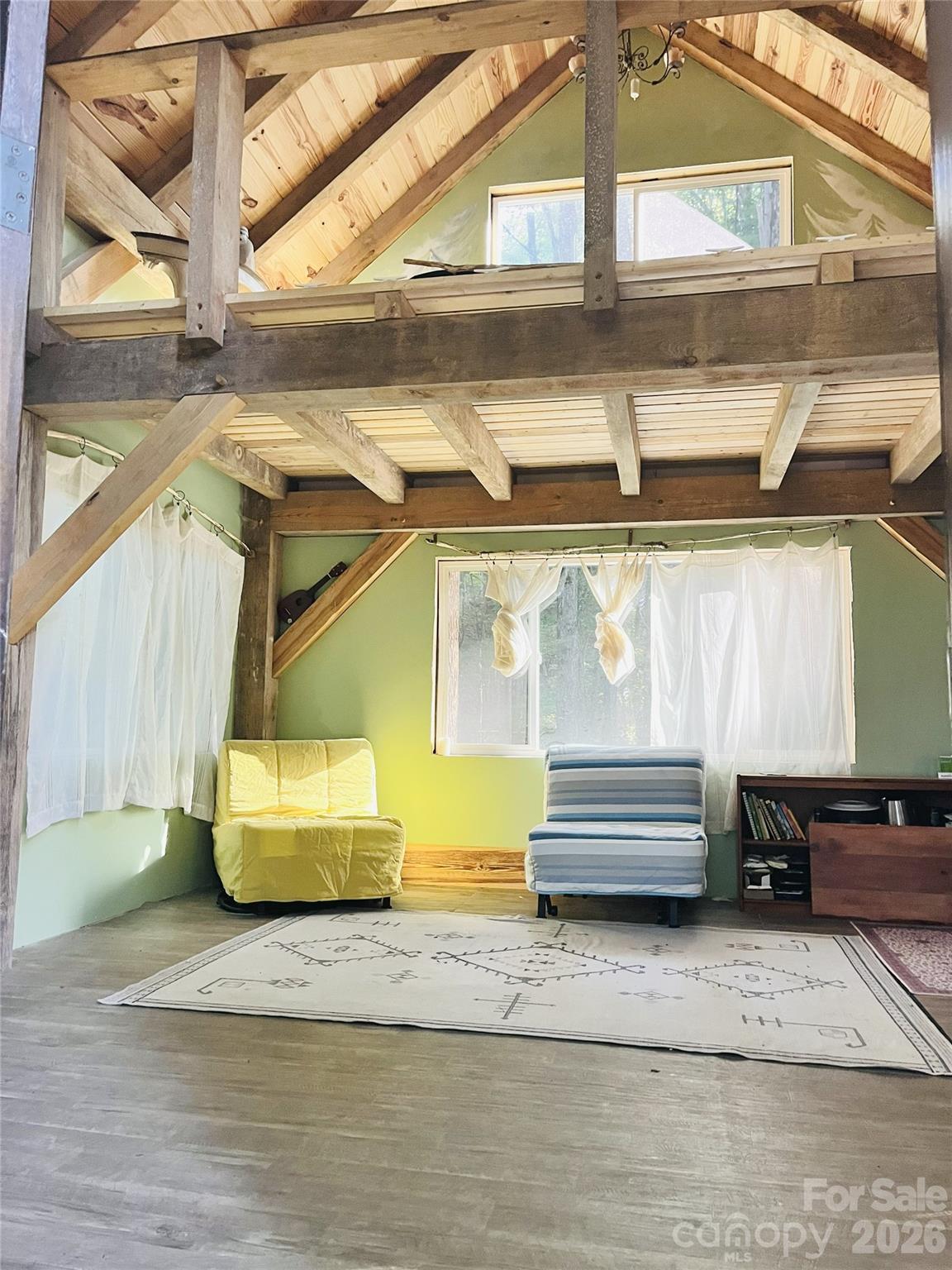 main property photo 4