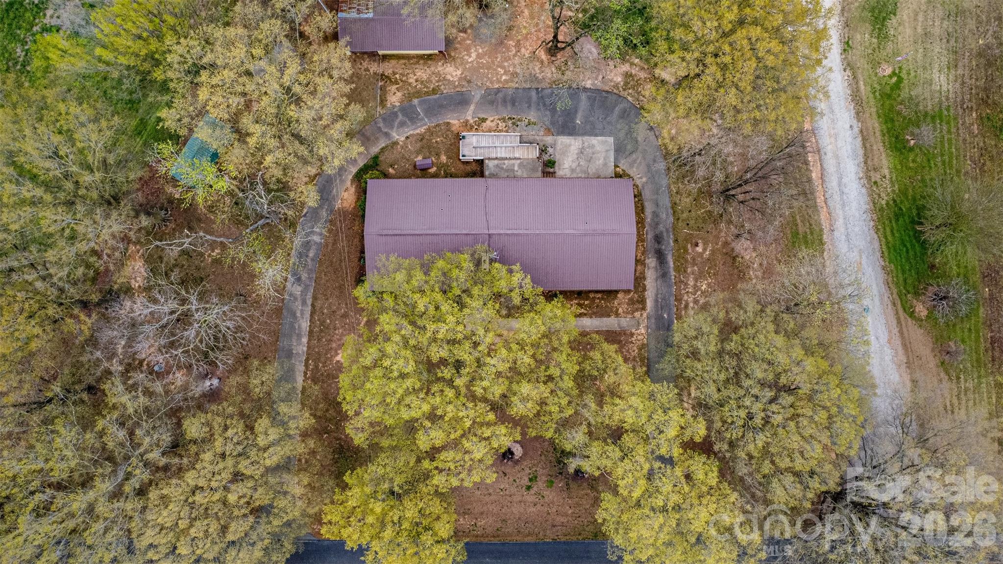 main property photo 7