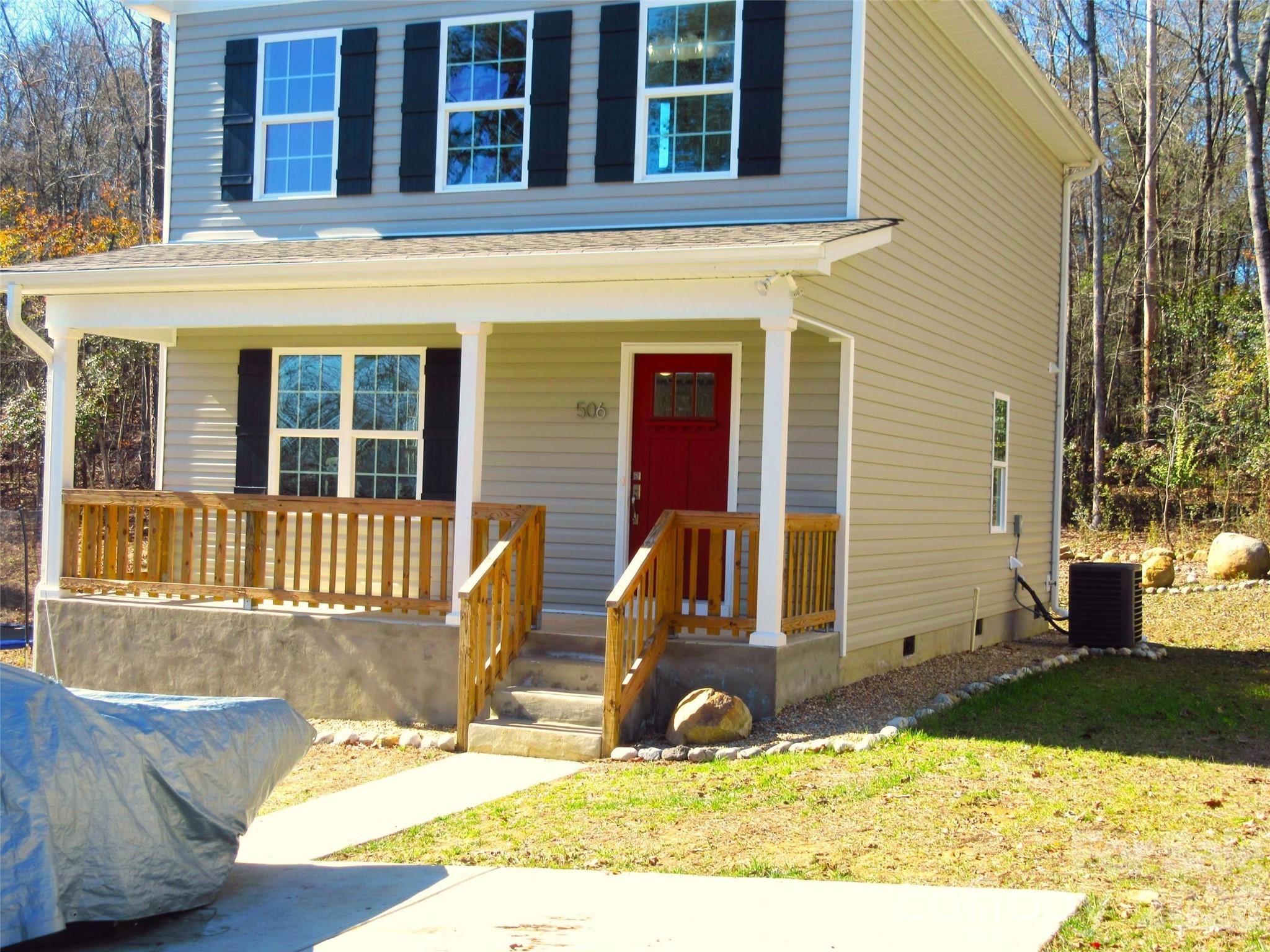 main property photo 3