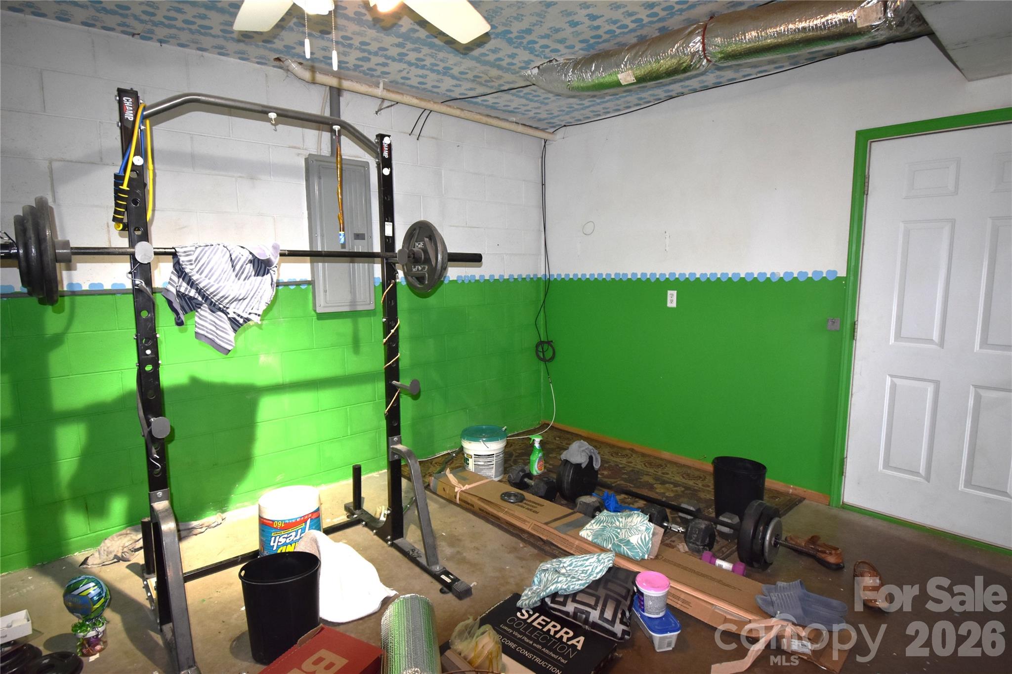 main property photo 20