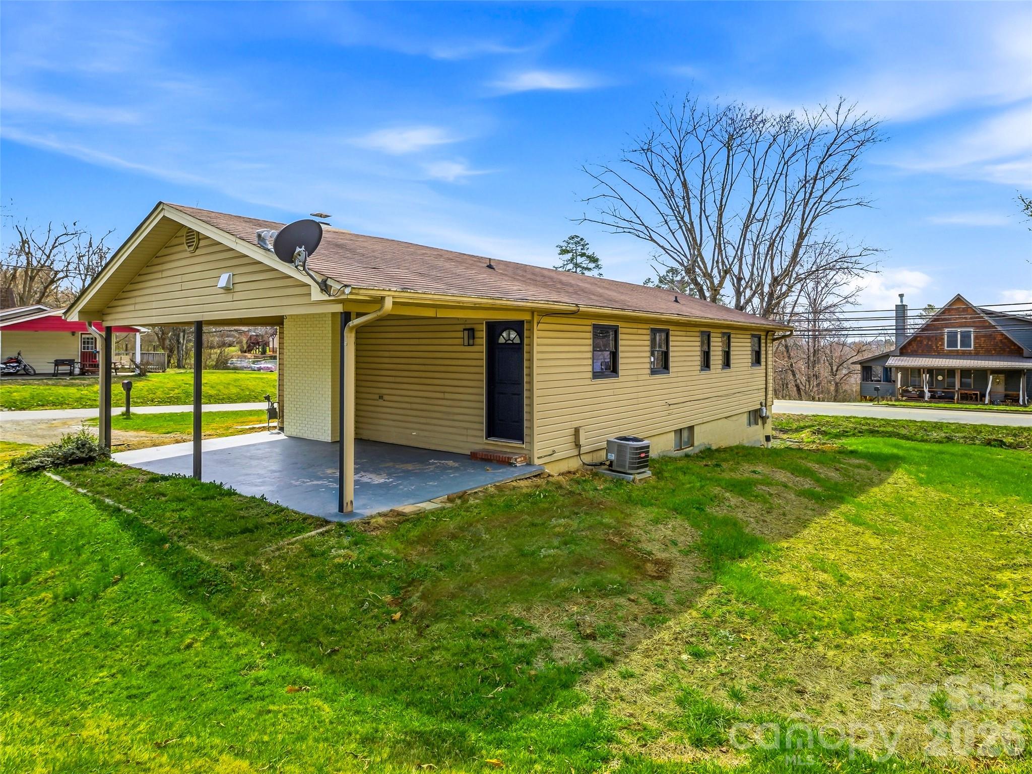main property photo 31