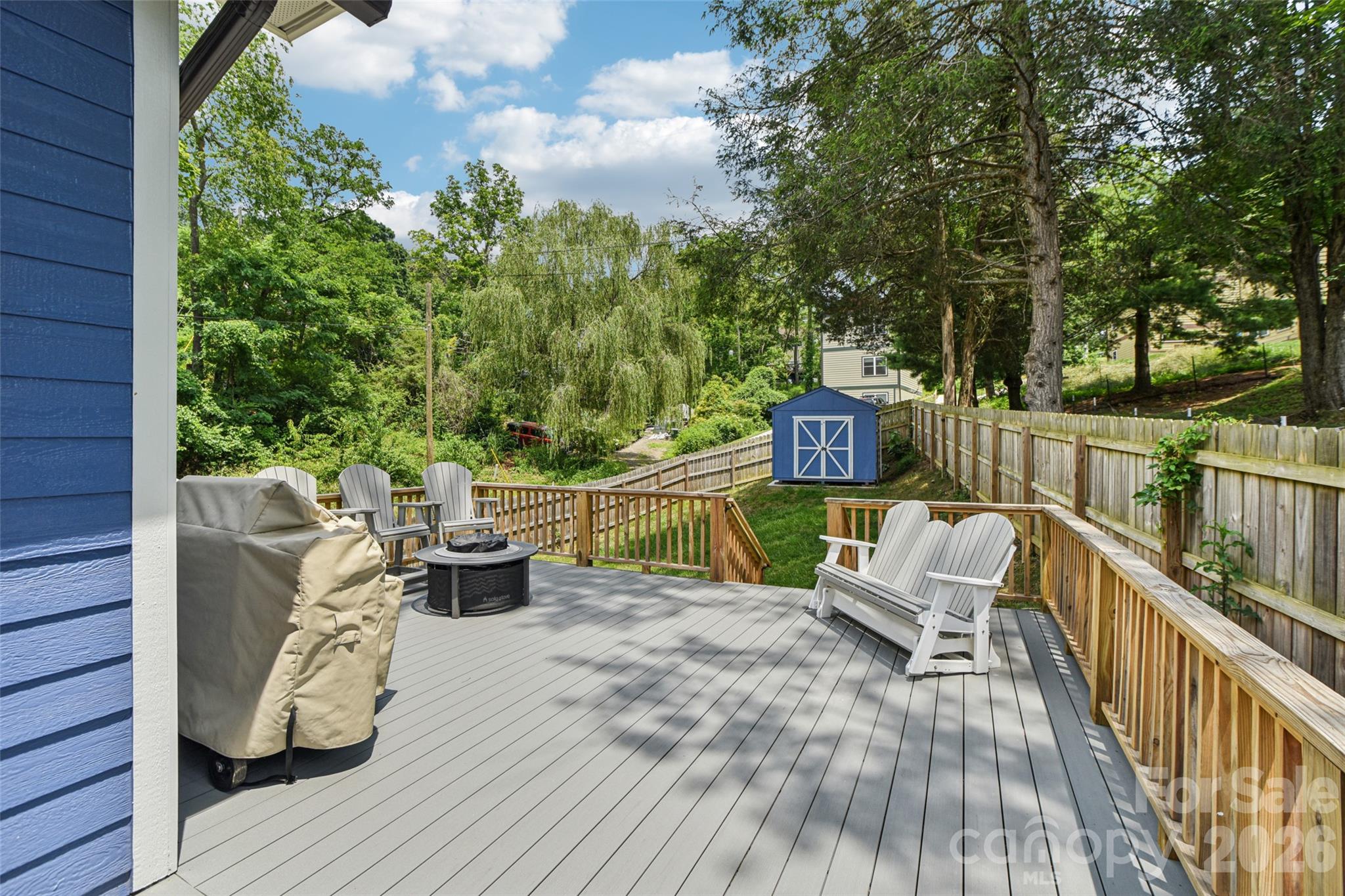 main property photo 30