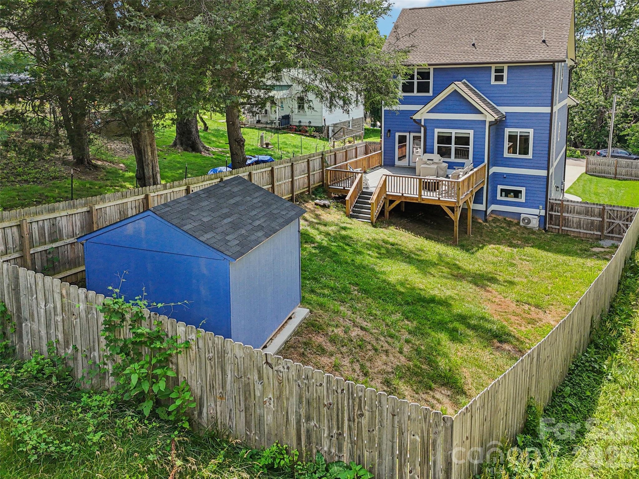 main property photo 43