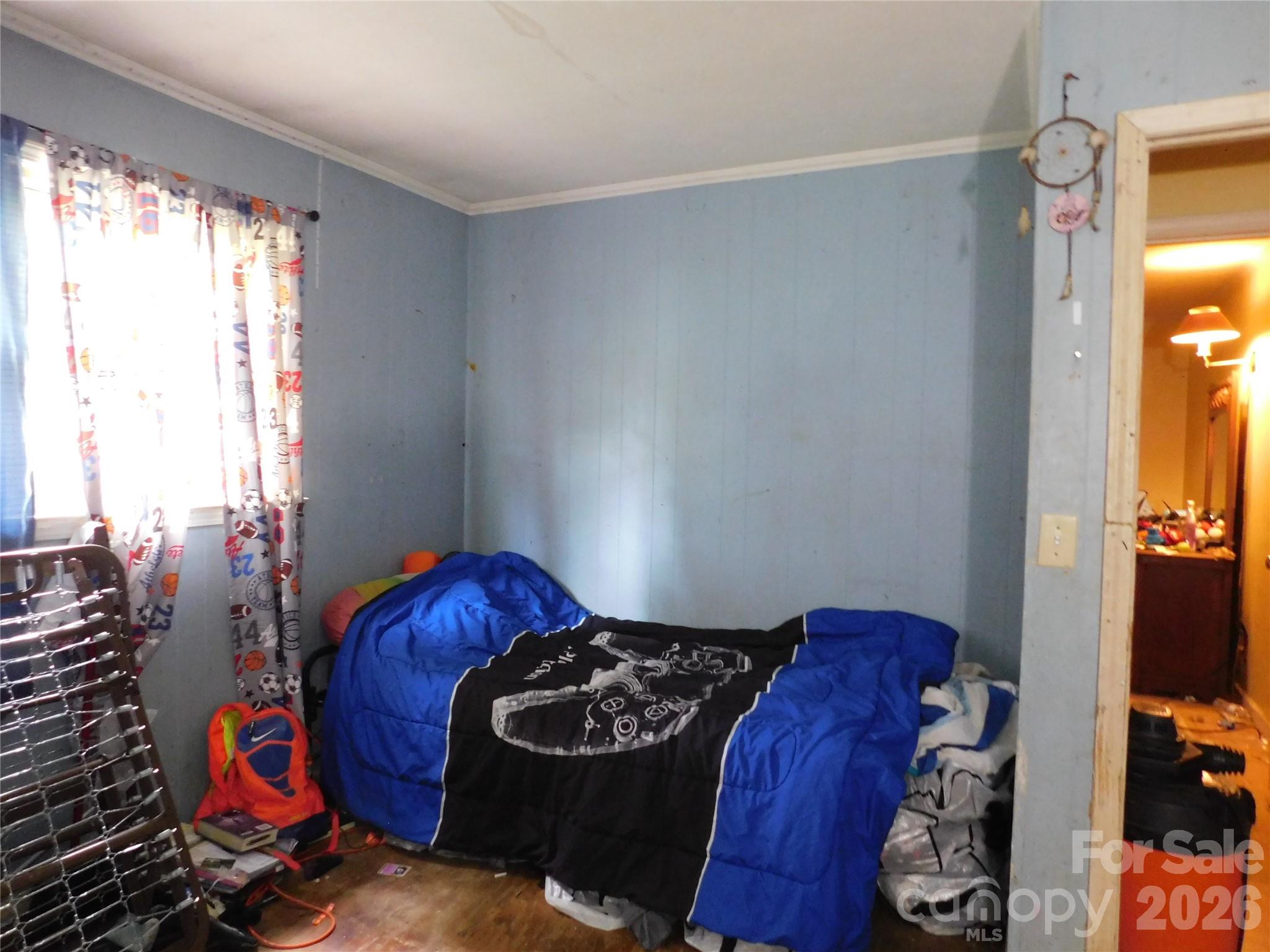 main property photo 9