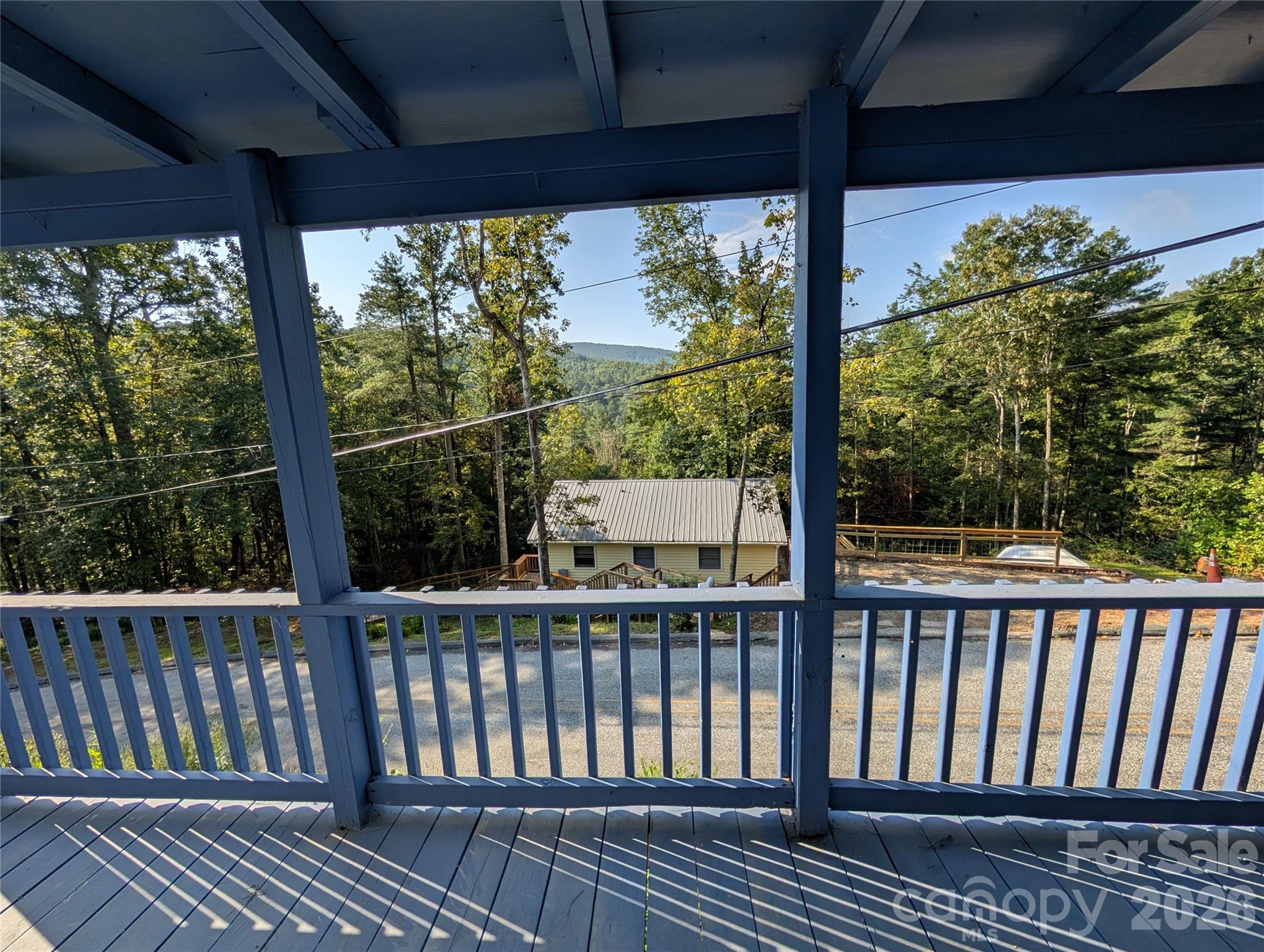main property photo 8